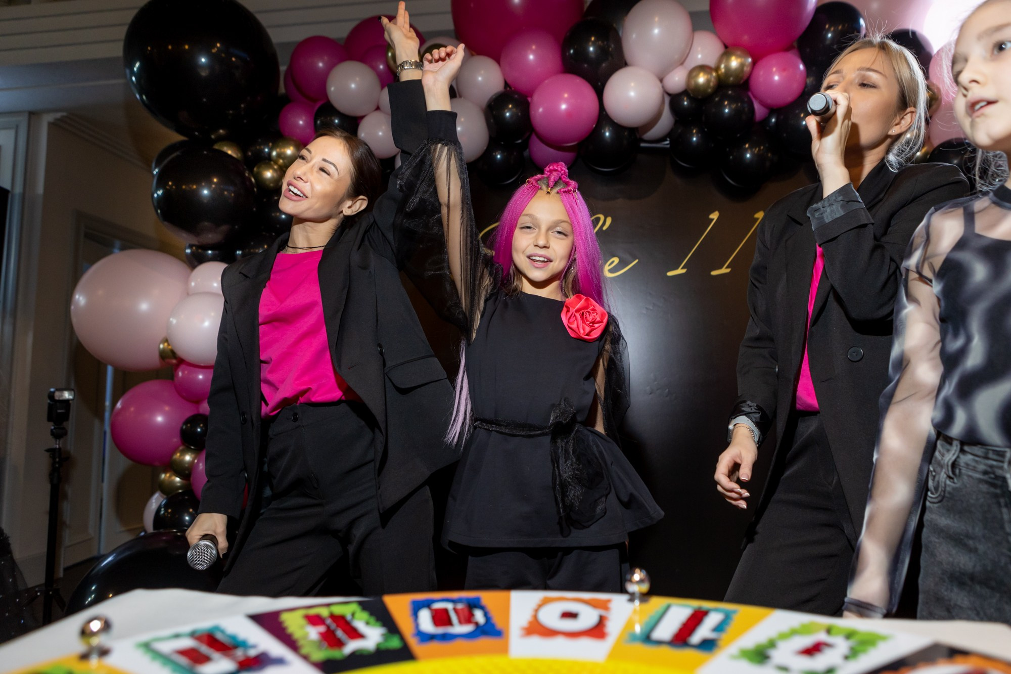 День Рождения в ресторане Космос. Фотограф в Оренбурге. Профессиональный фотограф