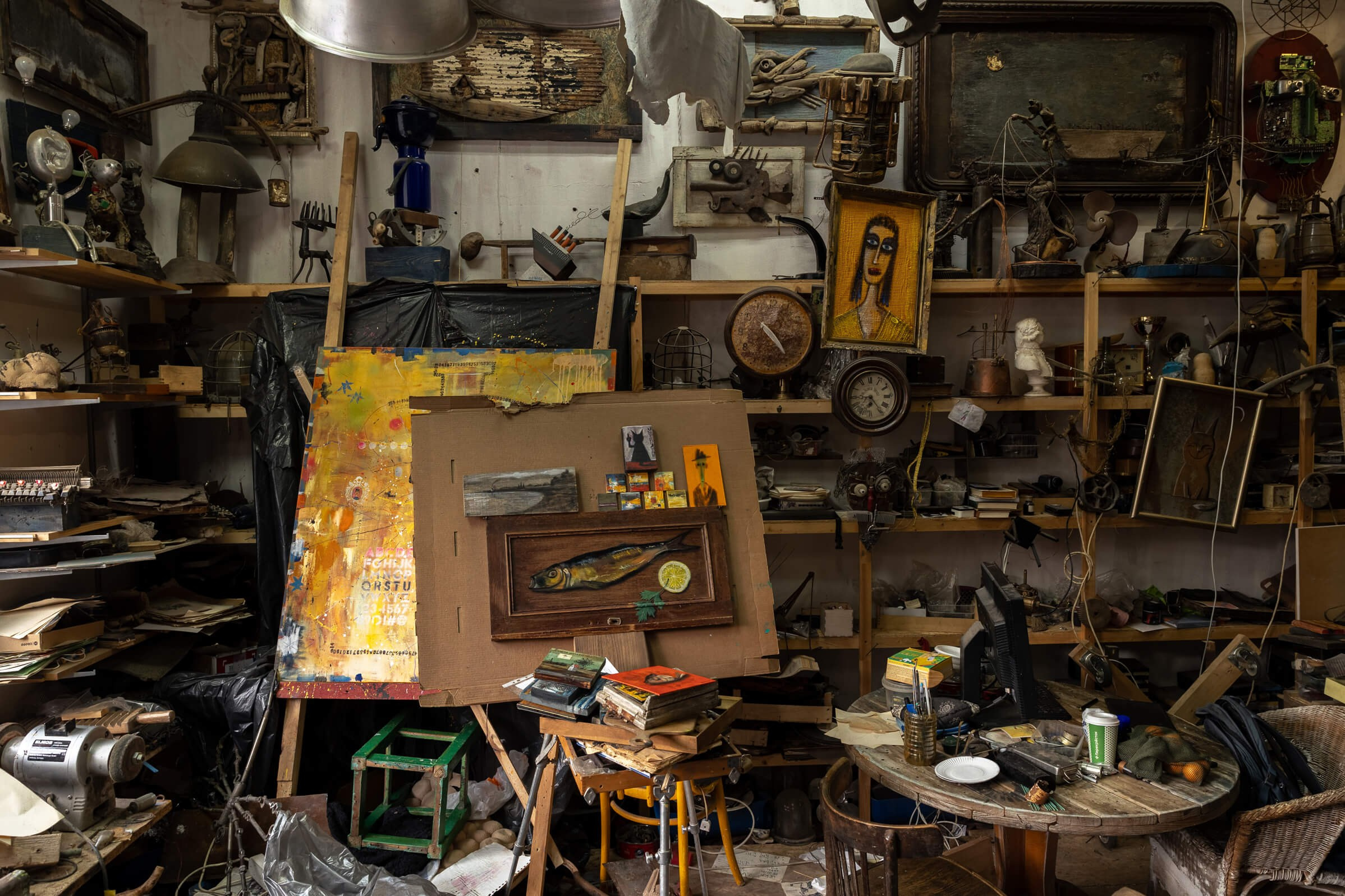 Художник Андрей Сикорский