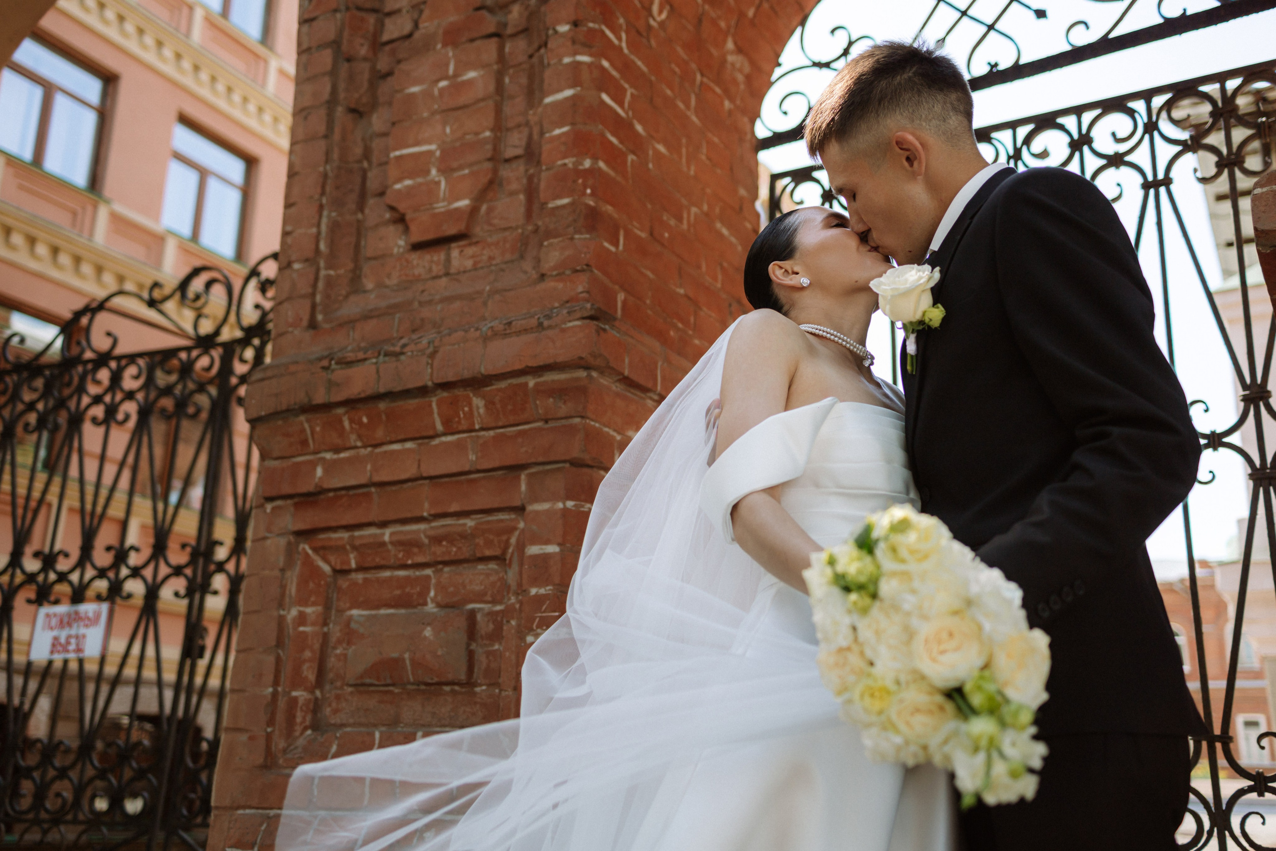 Прогулка 18.08.2025. Фотограф Уфа Башкирия Мухаметянова Алина. Свадебный семейный портретный