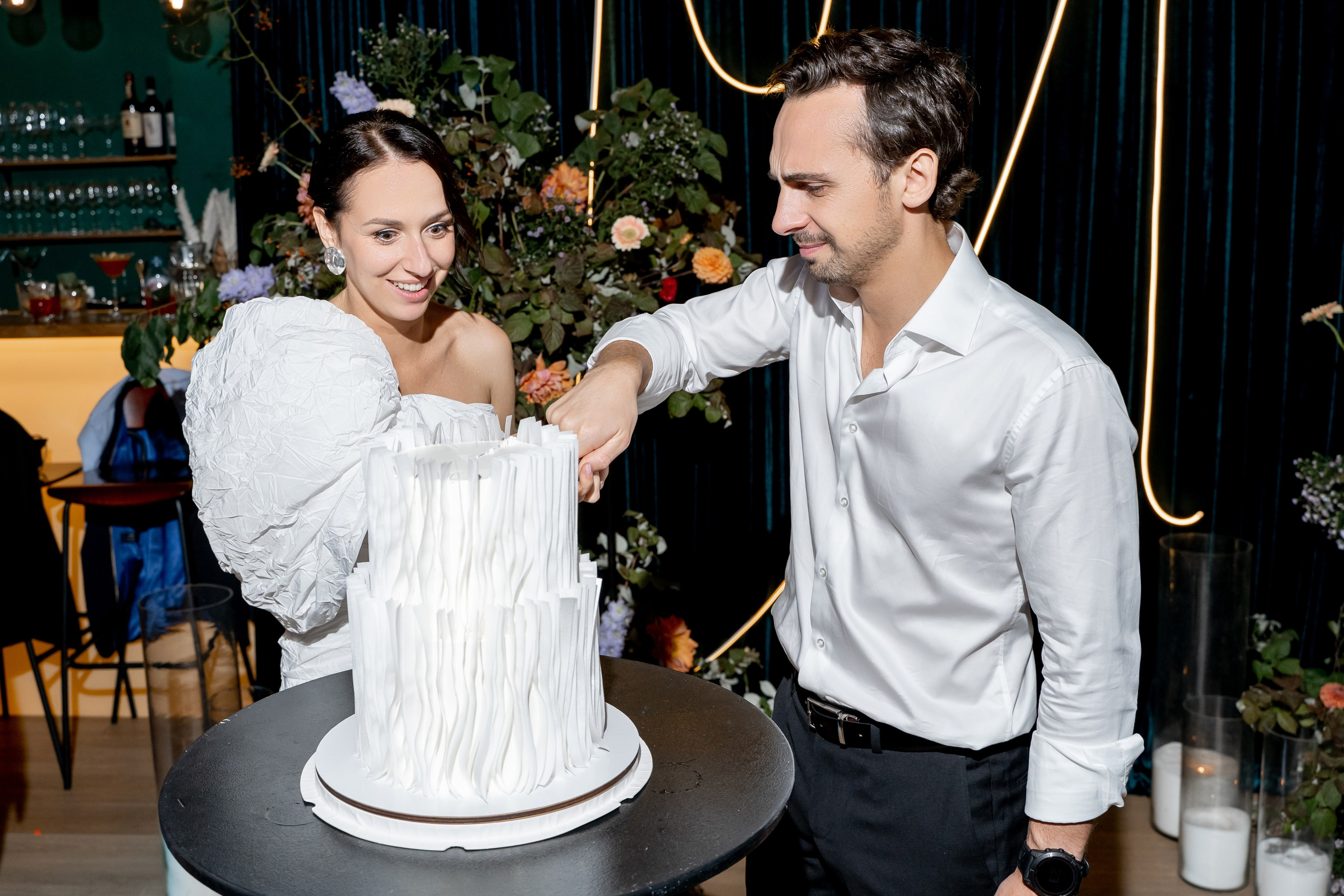 Репортаж мероприятия, репортажная съемка в Москве и Московской области, фотограф на мероприятие, фотосъемка юбилея, репортаж свадьбы, event, фотосессия на фотозоне, фотограф на юбилей, фотограф на день рождения, репортажный фотограф, съемка мероприятия, съемка на фотозоне, фотограф на корпоратив, фотограф на свадьбу, фотограф на детский праздник, фотограф на выпускной. Свадебный репортаж в лофте.