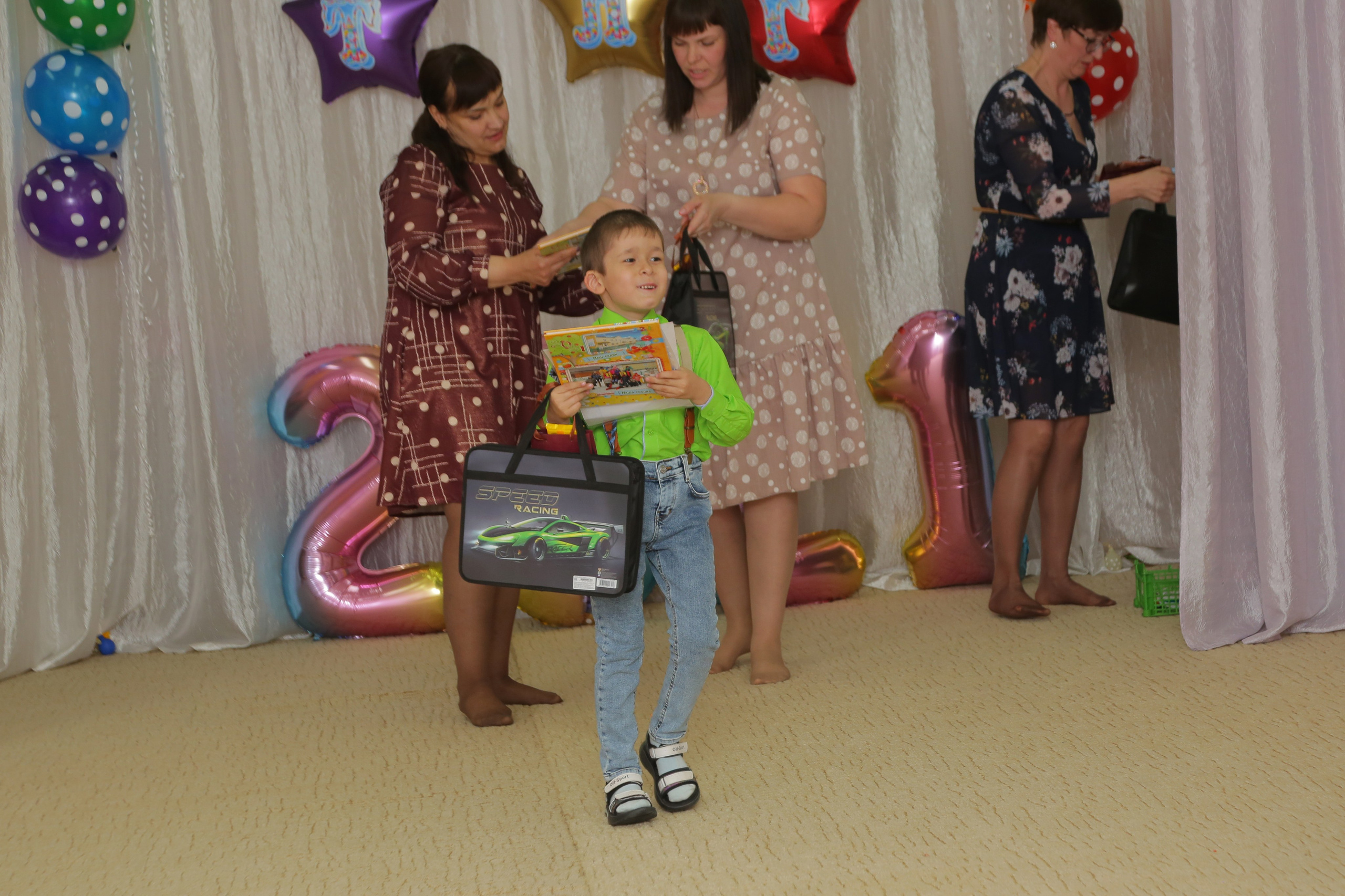 ВЫПУСКНОЙ БАЛ (детсад). Детский и Школьный фотограф Светлана Гулова