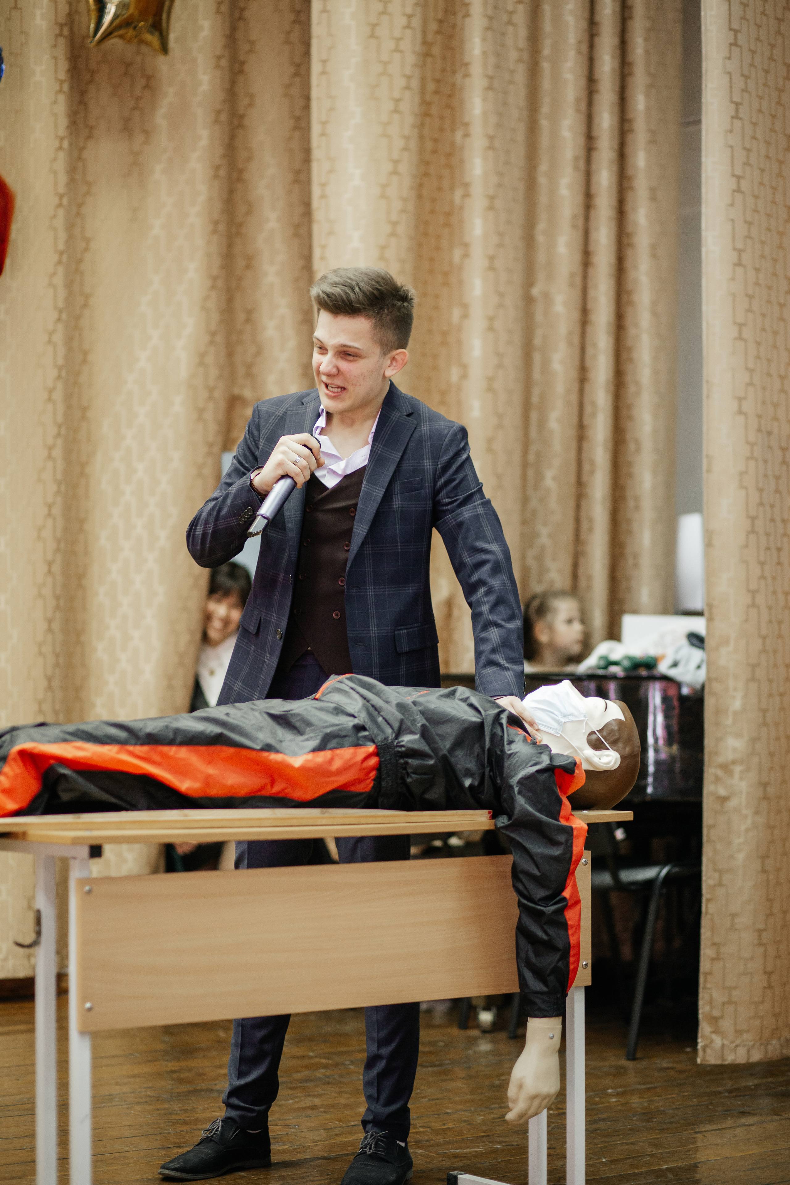 Последний звонок в Гимназии № 161. Дмитрий Судаков, фотограф в Екатеринбурге и Москве