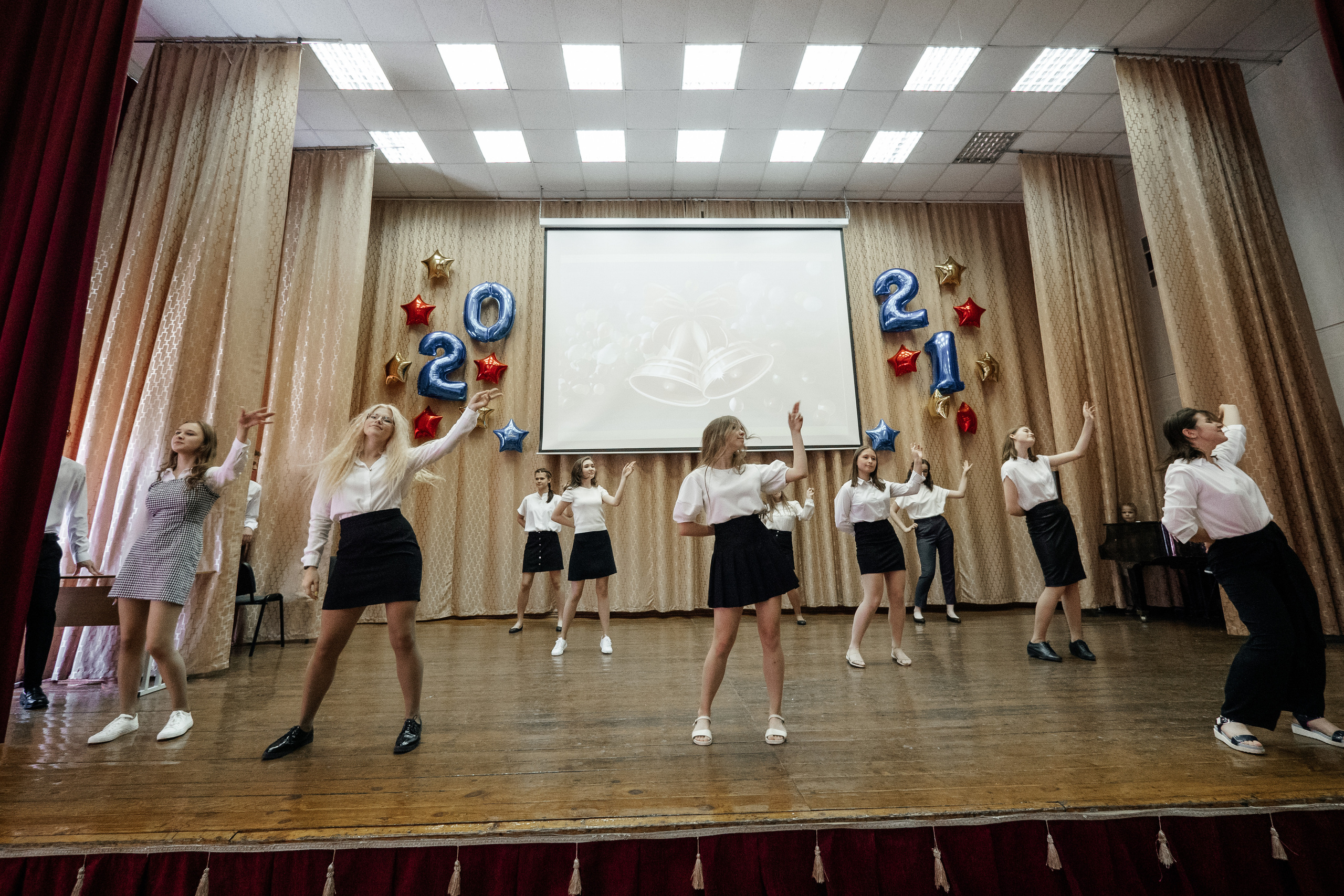 Последний звонок в Гимназии № 161. Дмитрий Судаков, фотограф в Екатеринбурге и Москве