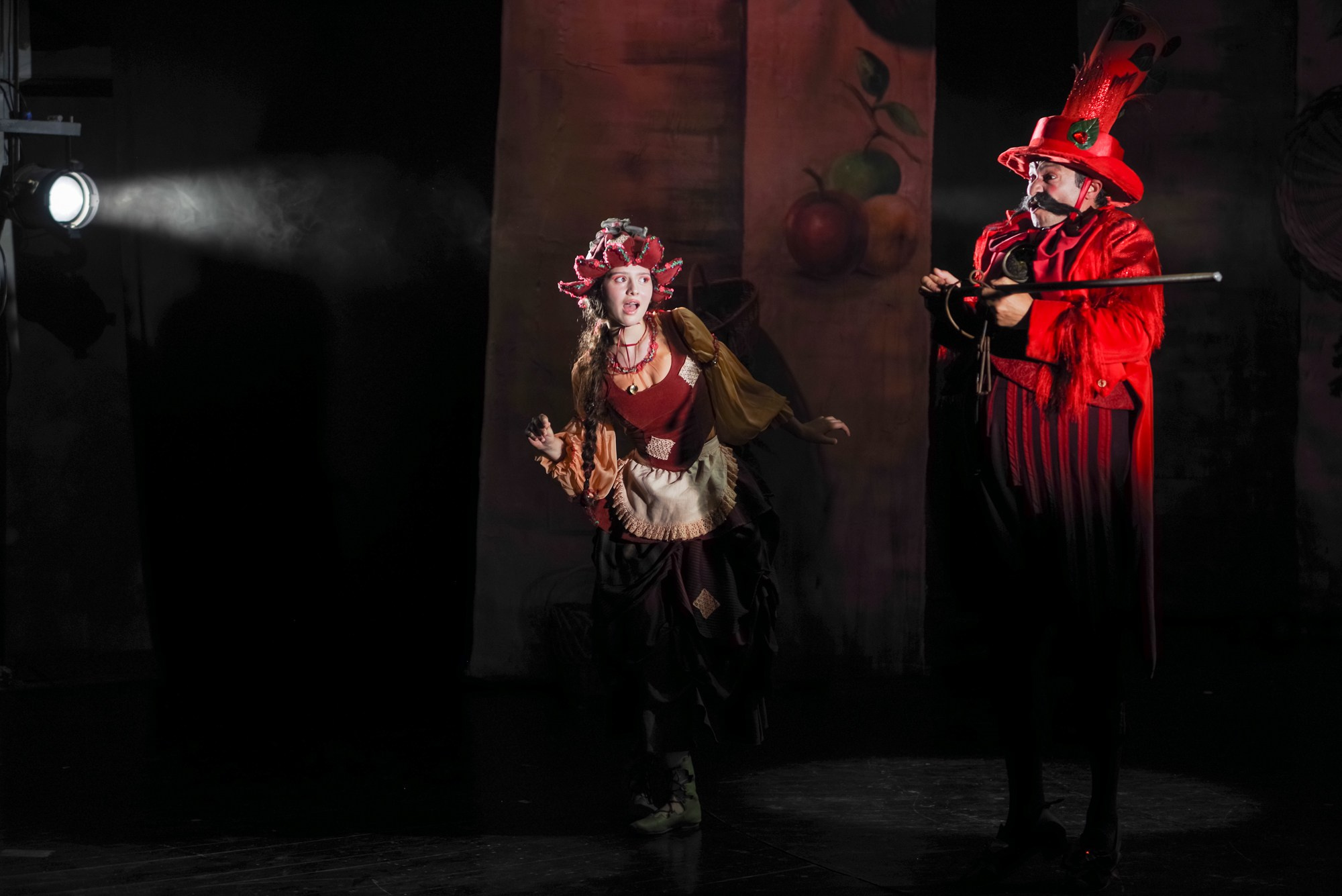 Театр Сенаки. Портретный фотограф Денис Милютин