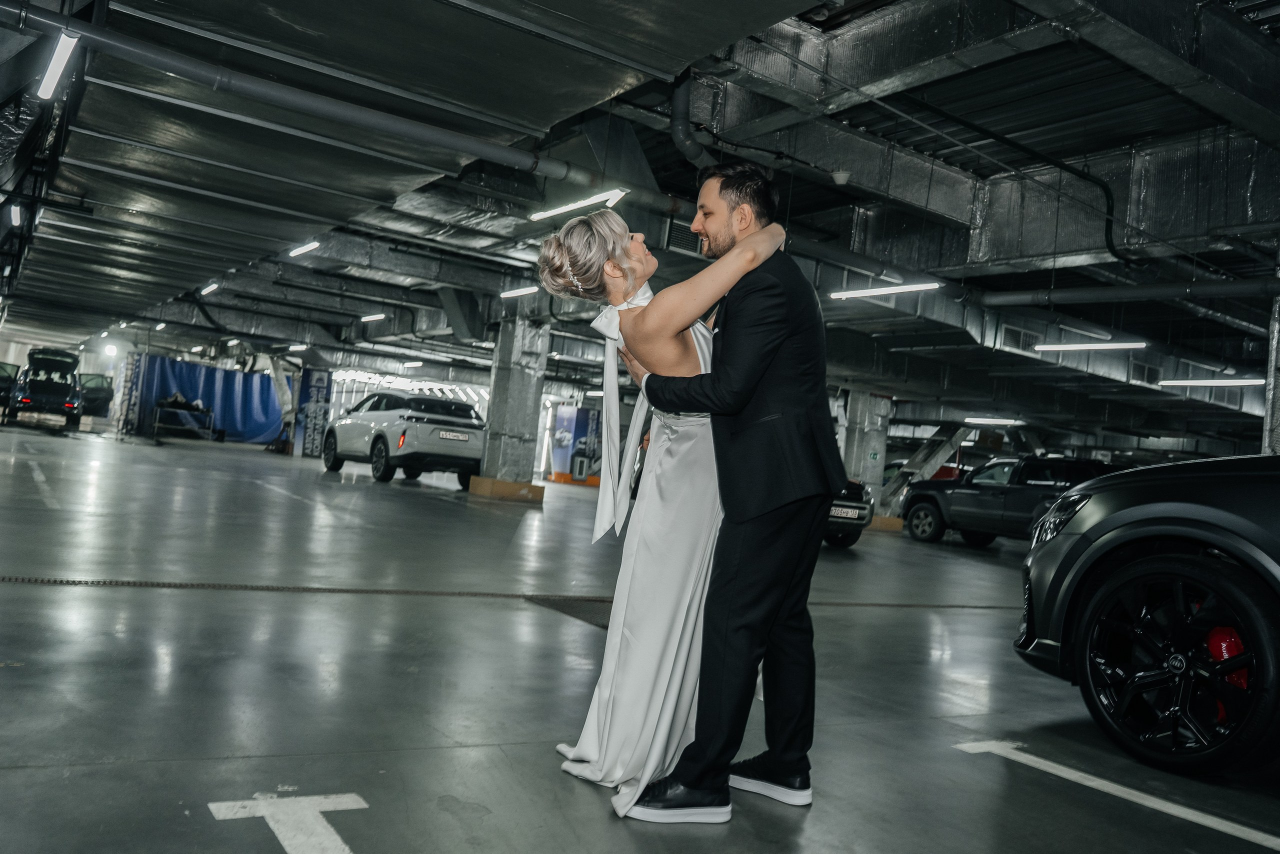 В отели. Для тех, кто не ждёт удачи, а создаёт её. Каждая фотосессия — это твой момент, твой стиль, твой успех. 📸