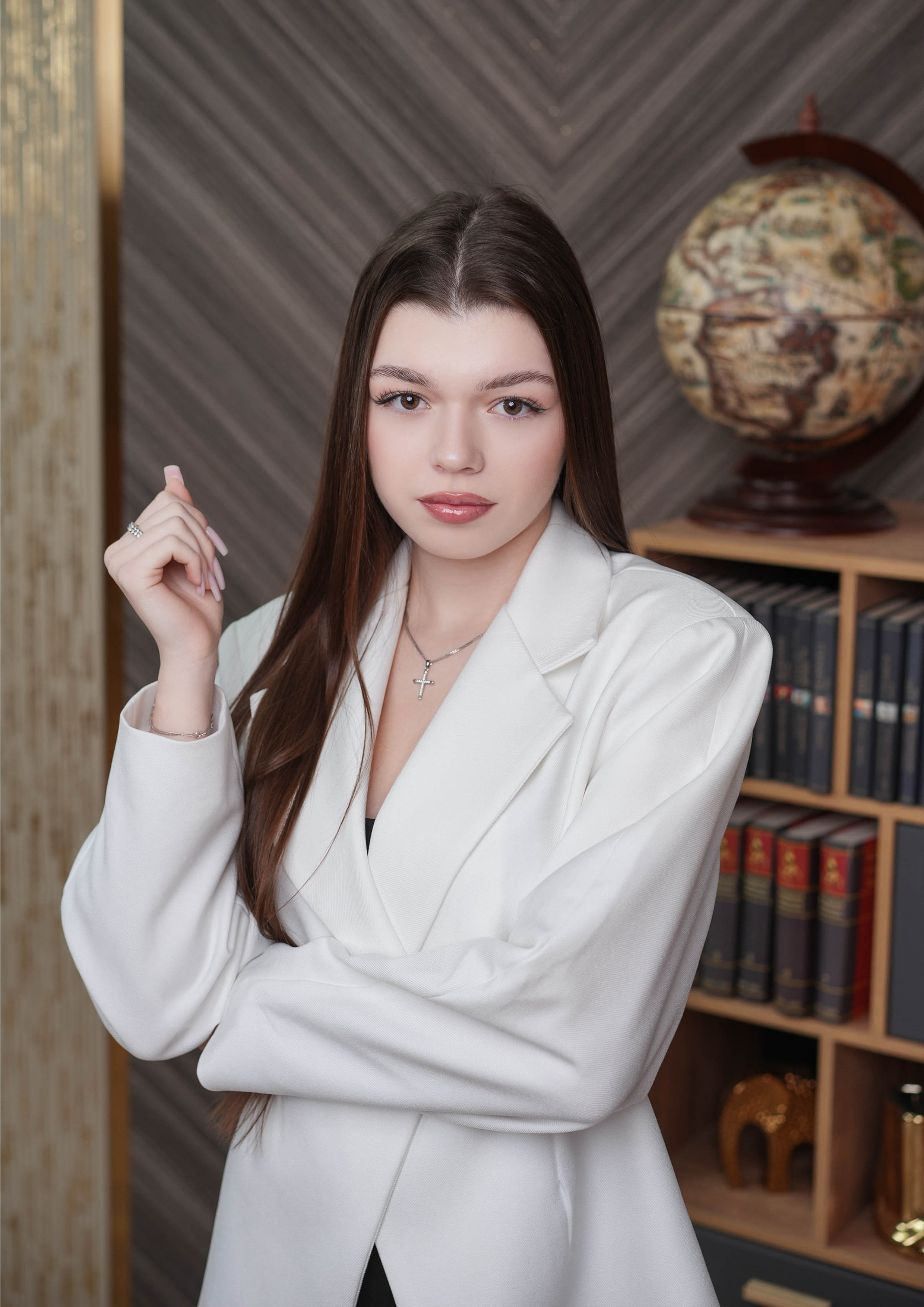 ШКОЛА 66 11 Б. Красивый выпускной альбом в Краснодаре