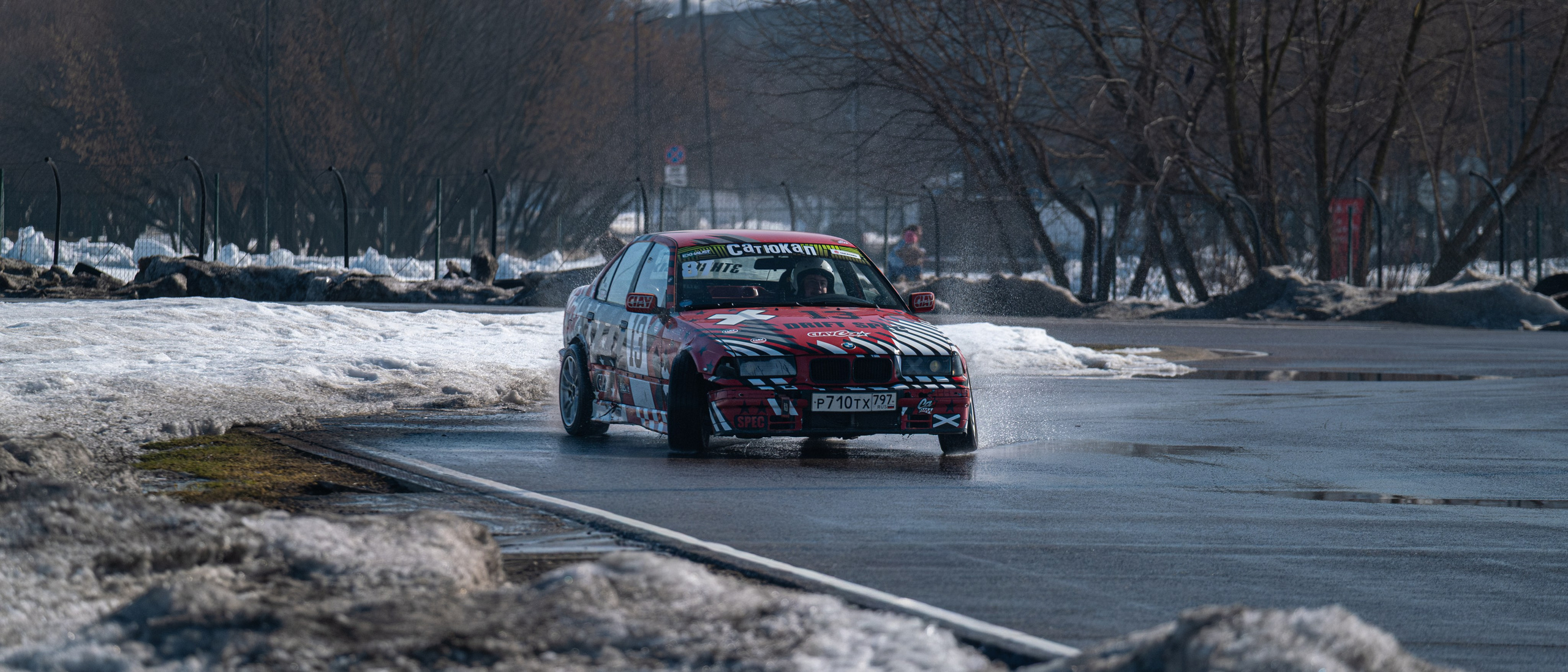 Спортивная автомобильная съемка. Malenkyia