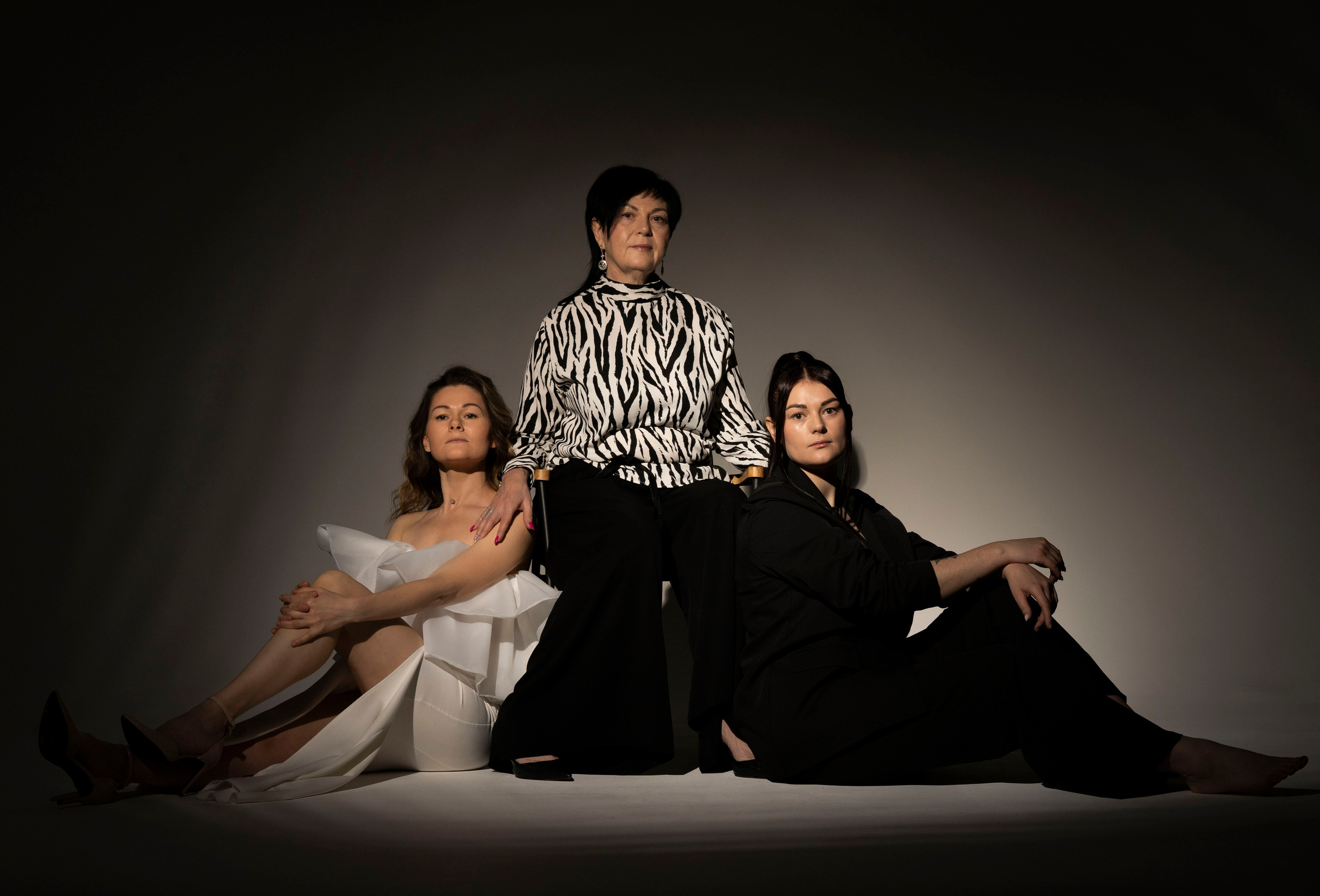 Елена, Валерия и Евгения. Главная