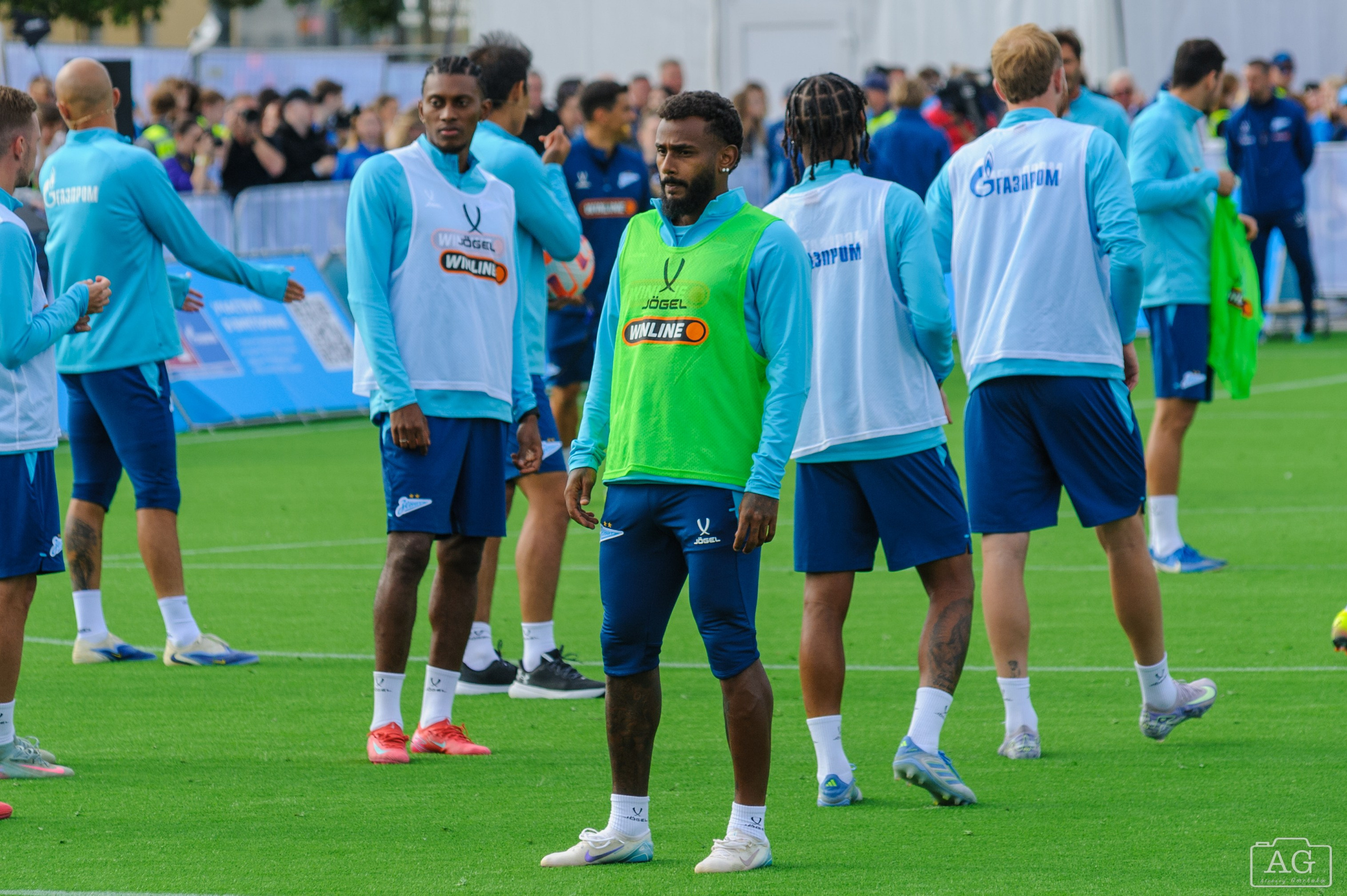 Открытая тренировка ФК «Зенит». Алексей Горчаков. Фотограф на ваш праздник