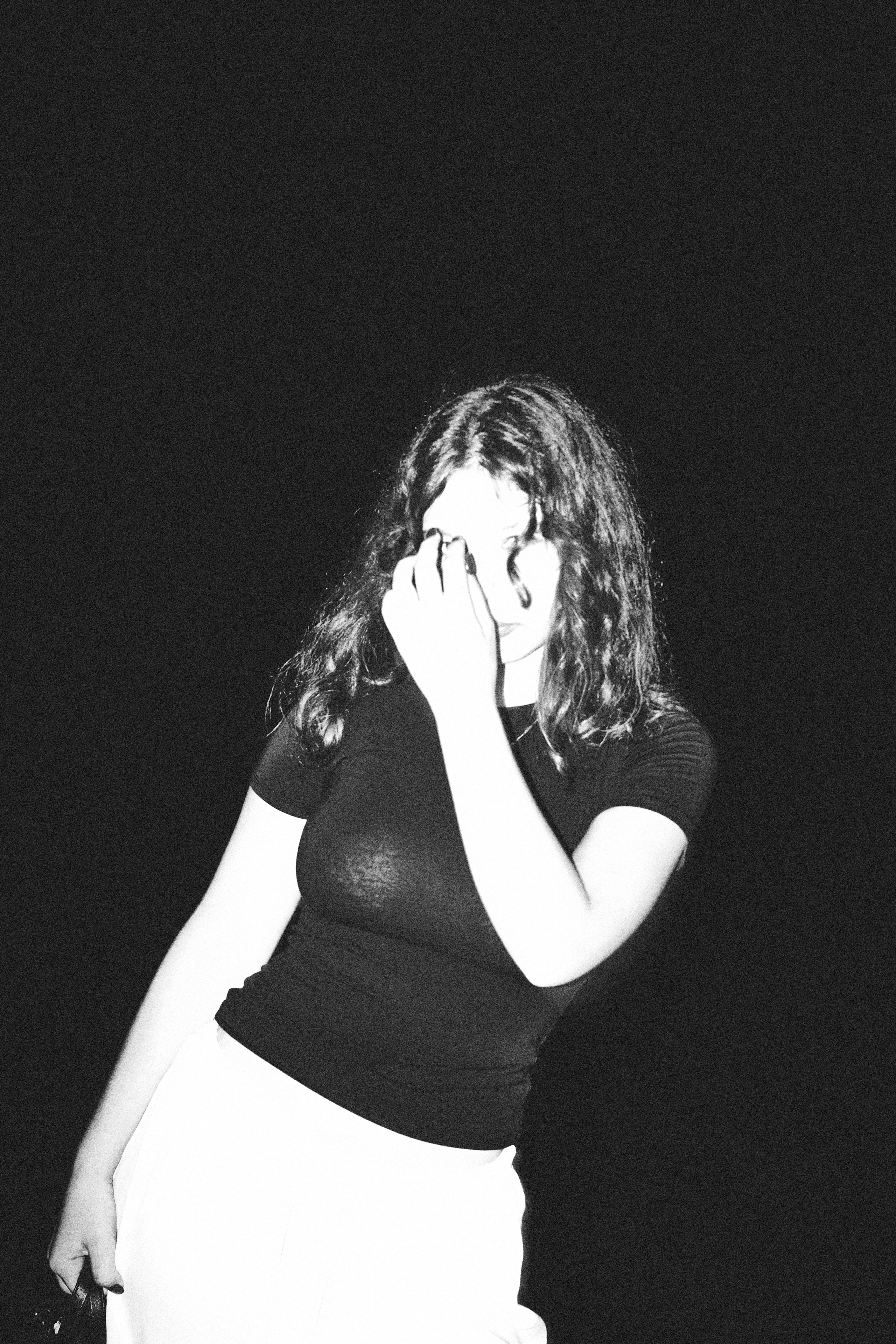 Ночная Фотосессия Софа. Фэшн-фотография и портреты в Владивостоке. Превращаю съёмку в повествование — создаю образы с сюжетом, которые остаются в памяти