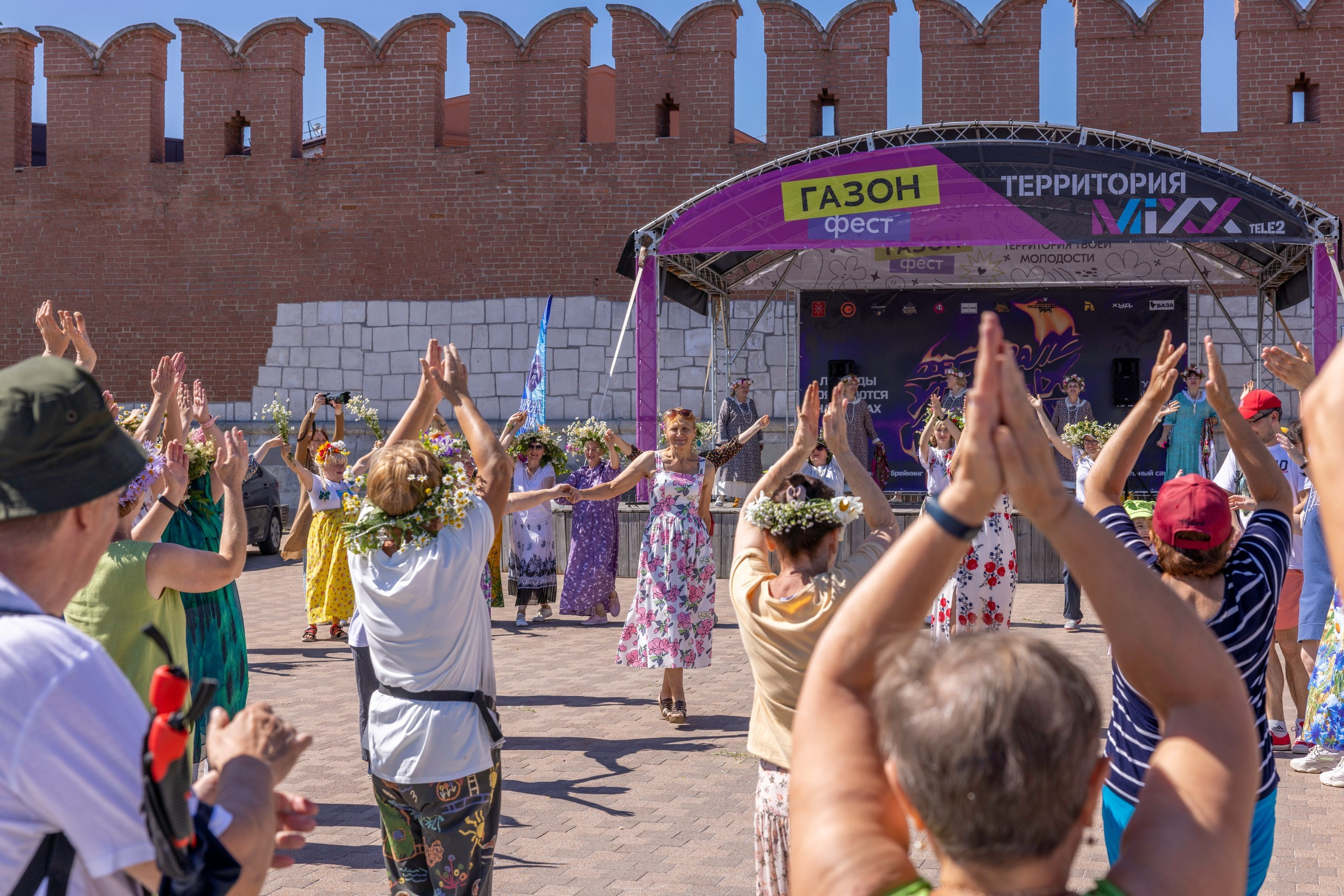 Фестиваль «Ромашковый хоровод». Северная ходьба. Фотограф в Туле Крупский АнДРей. Фотостудия «КАДР71» в Туле