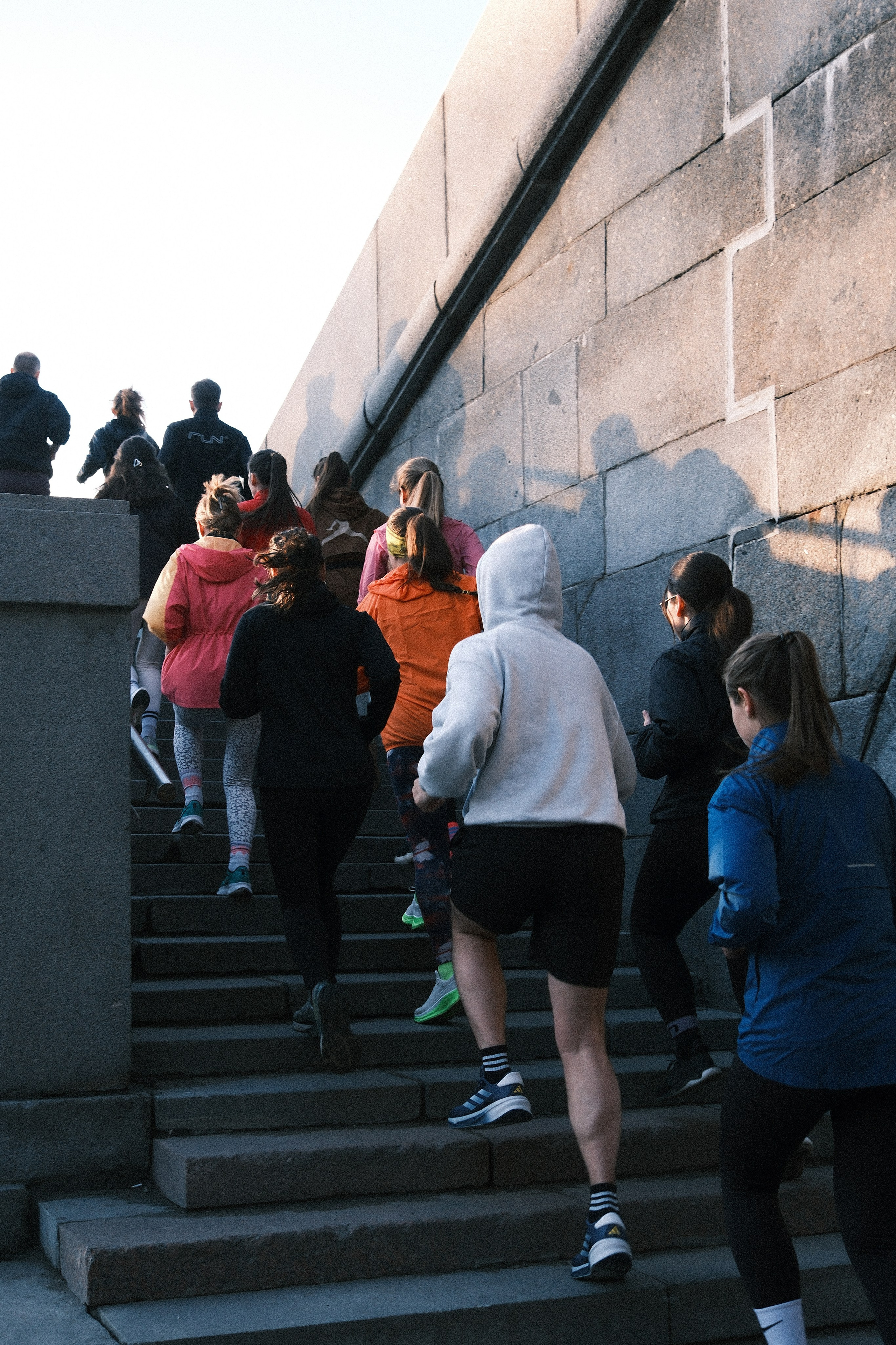 «Сбежим?». M. Neizvestniy — уличная и спортивная фотография