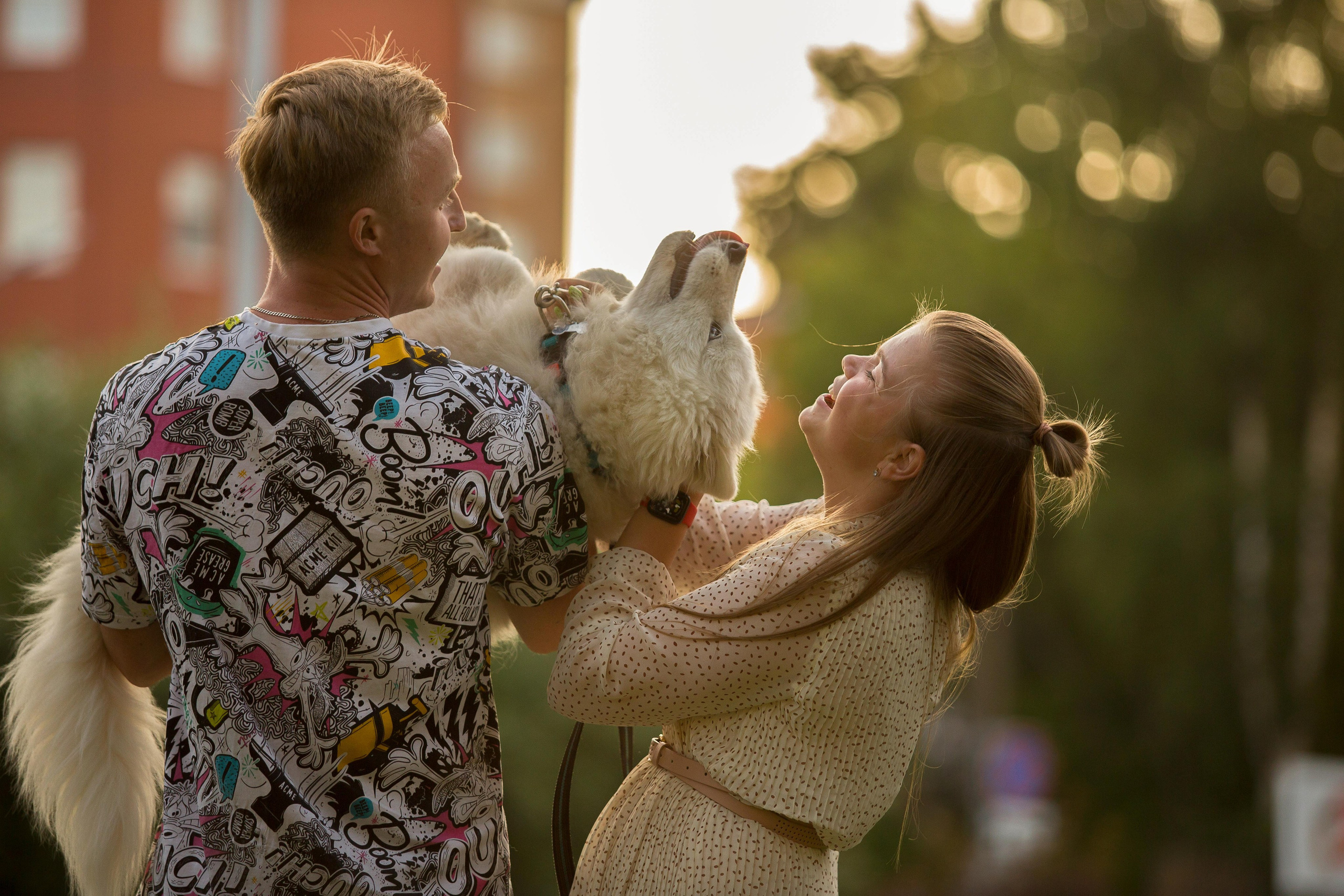 Анастасия, Евгений и самоед Ройс. Https://moshkovaphoto.ru/