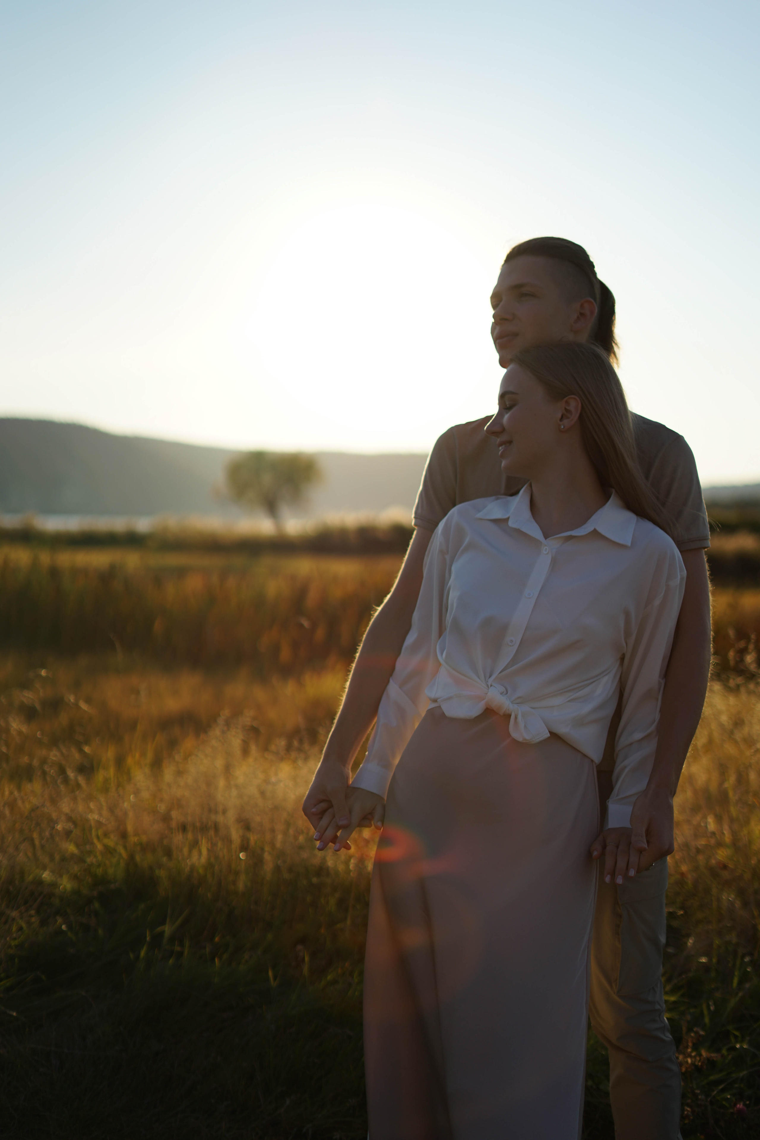 Настя и Денис (предложение на выездной фотосессии за городом). Фотограф в Иркутске