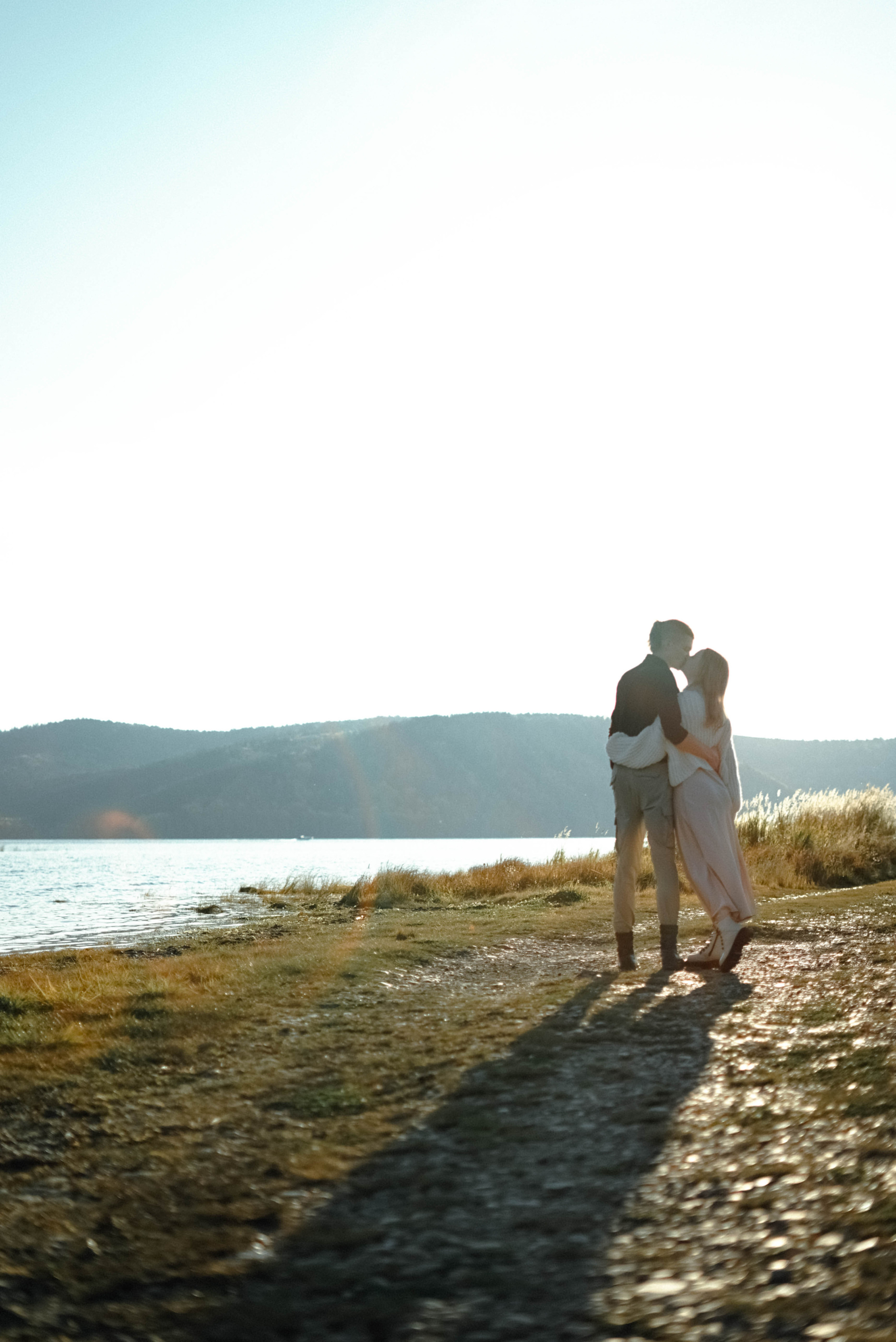 Настя и Денис (предложение на выездной фотосессии за городом). Фотограф в Иркутске