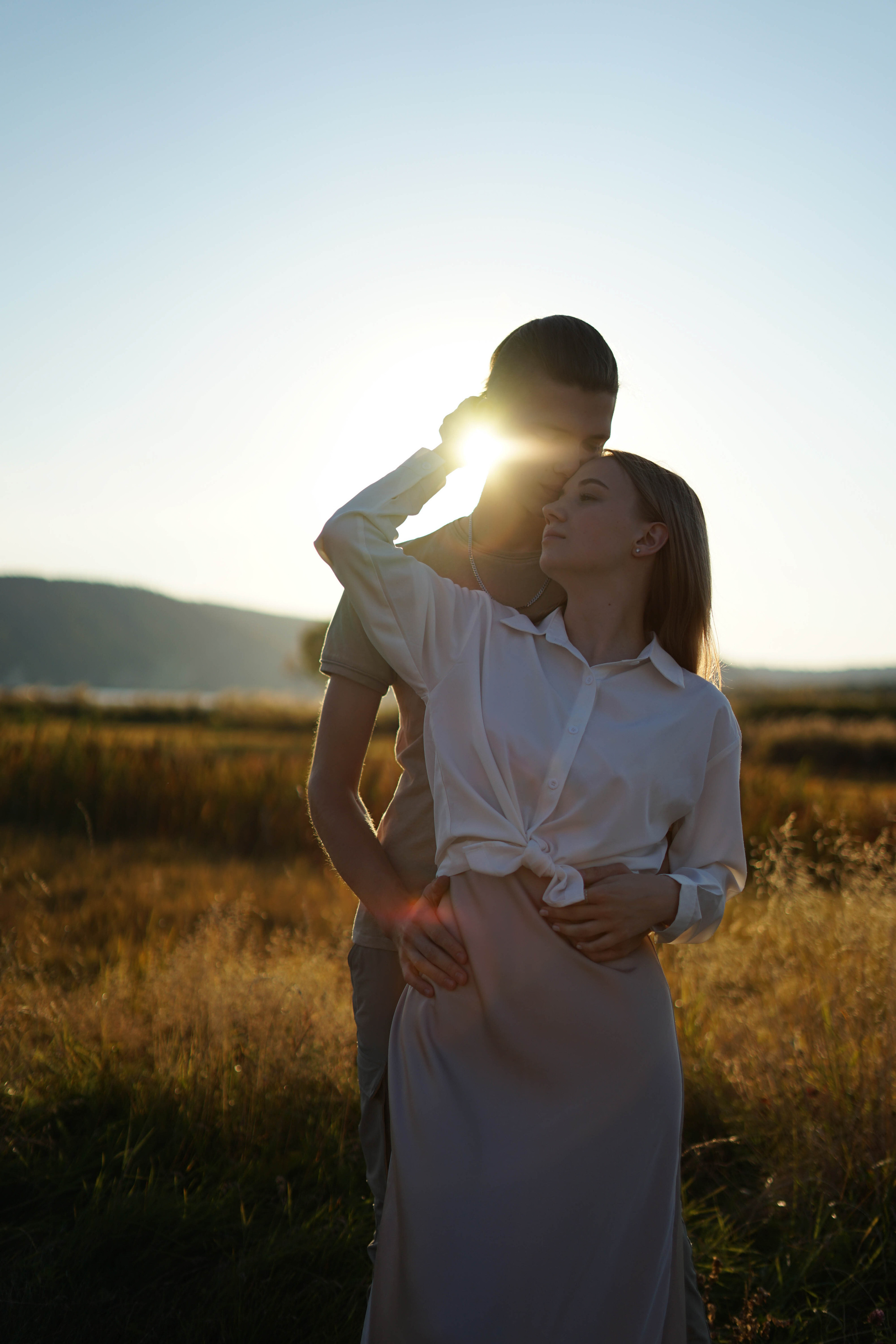 Настя и Денис (предложение на выездной фотосессии за городом). Фотограф в Иркутске