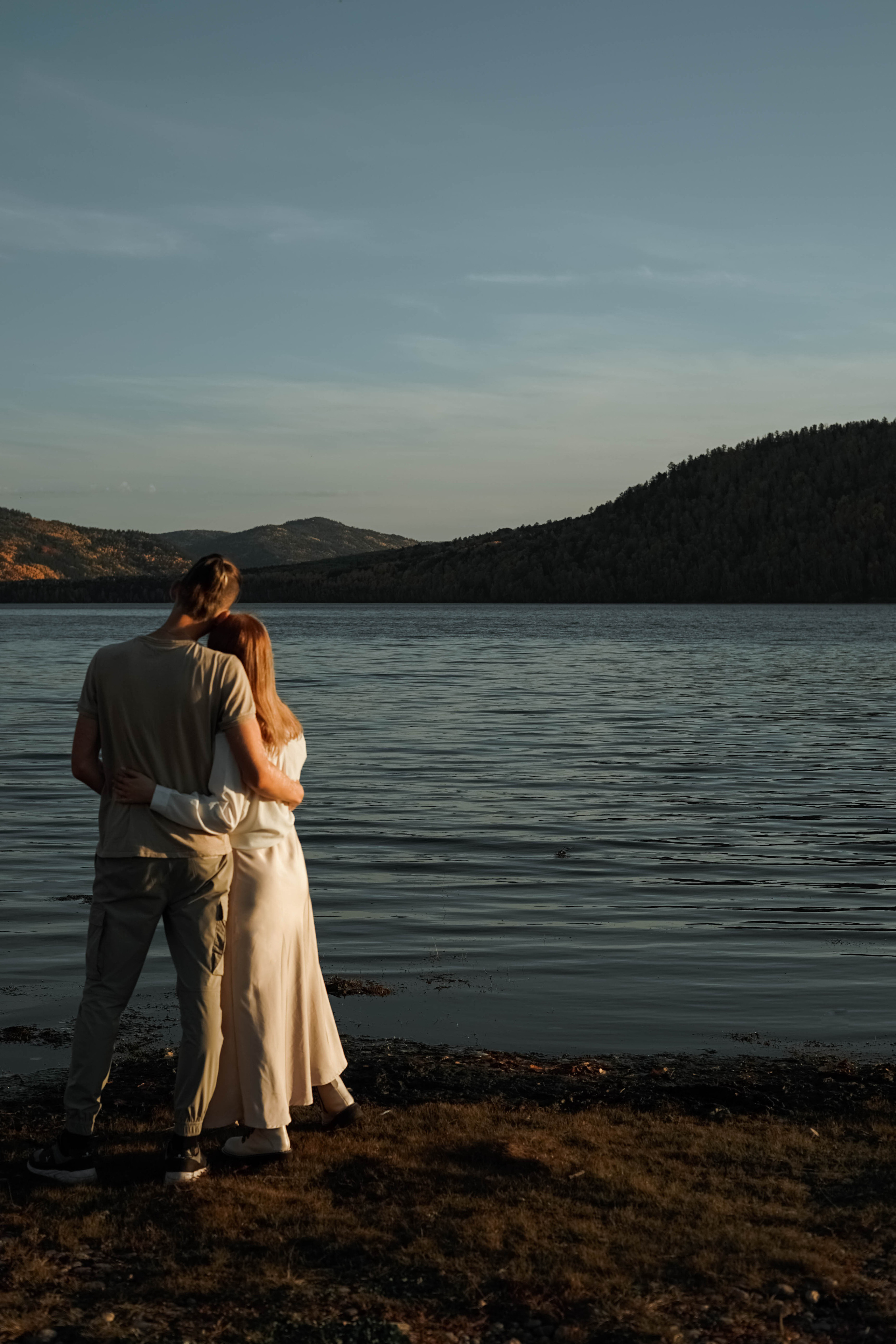 Настя и Денис (предложение на выездной фотосессии за городом). Фотограф в Иркутске