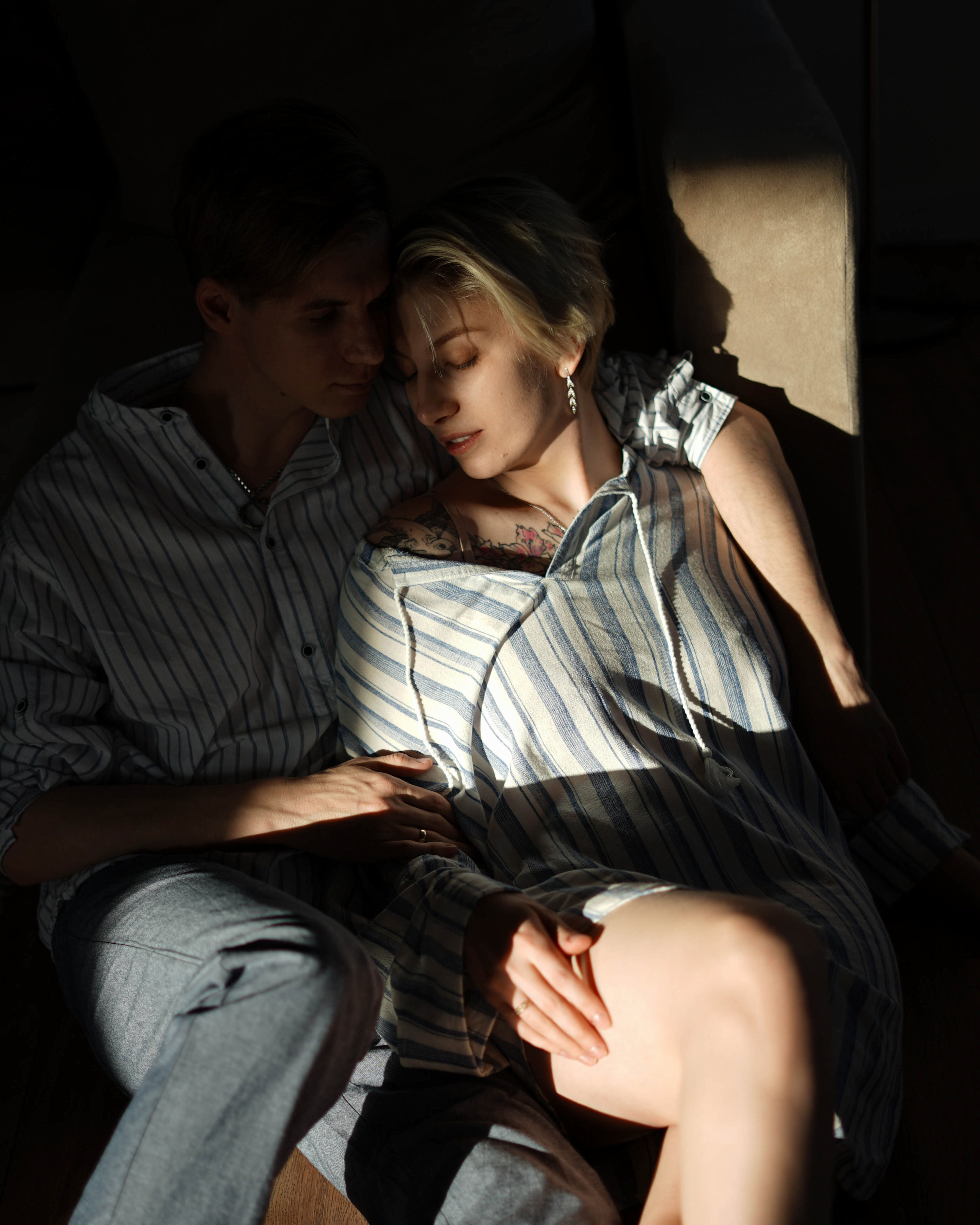 Аня и Егор (love story в студии). Фотограф в Иркутске