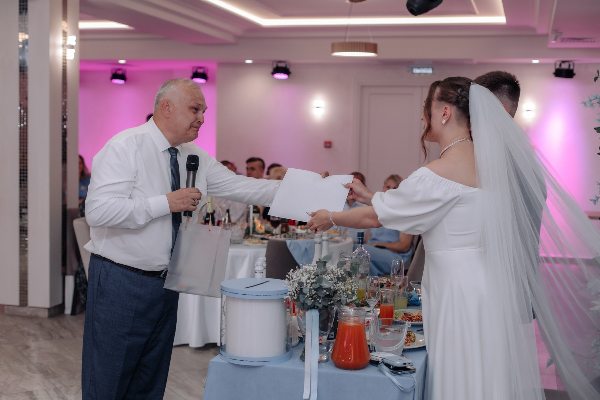 Данил и Лиза. Свадебный и портретный фотограф в Омске Антон Карев