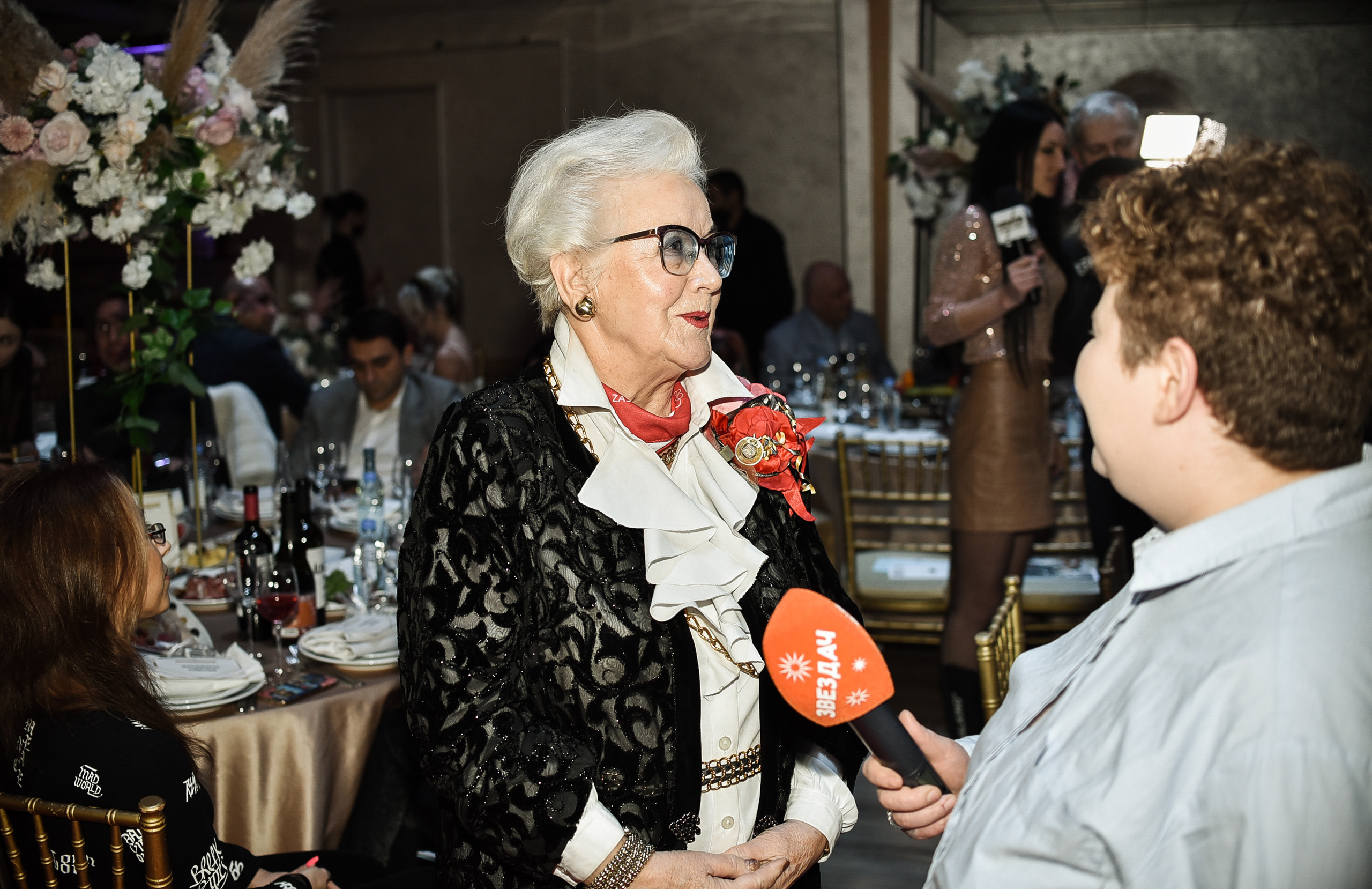 Шатилова Анна Николаевна Советский и российский диктор Центрального телевидения Гостелерадио СССР, теле- и радиоведущая, актриса; народная артистка РСФСР.