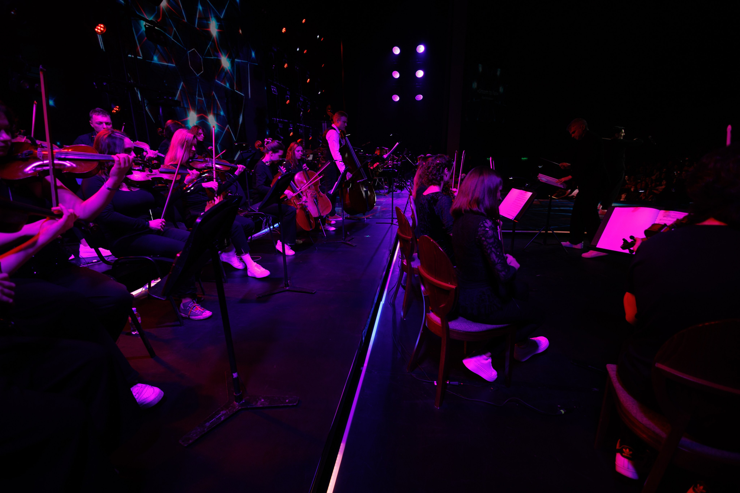 Сольный концерт Эдгара Акобяна. Студийный и свадебный фотограф в Москве Айк Саркисян