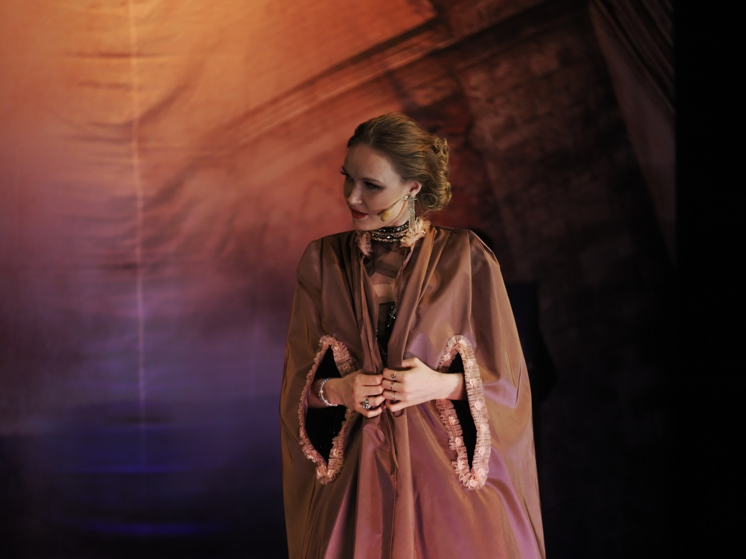 «БУФФ-ПАРАДИЗ» Летучая мышь (в Нск). Портретный и спортивный фотограф в Новосибирске и Твери Кононов Алексей