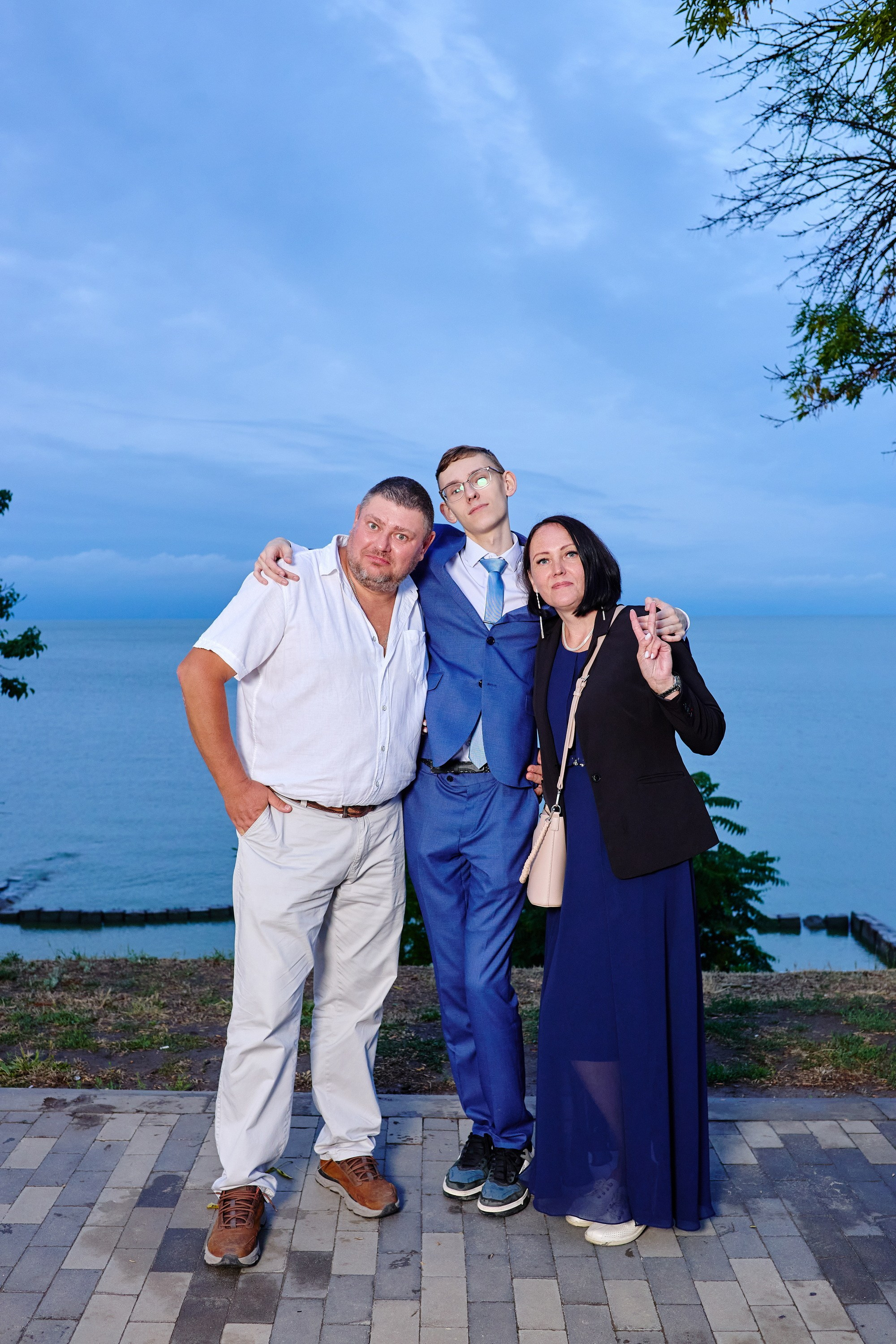 Выпускной 35 Сош. Фотограф Выпускные альбомы Таганрог Сергей Коробченко