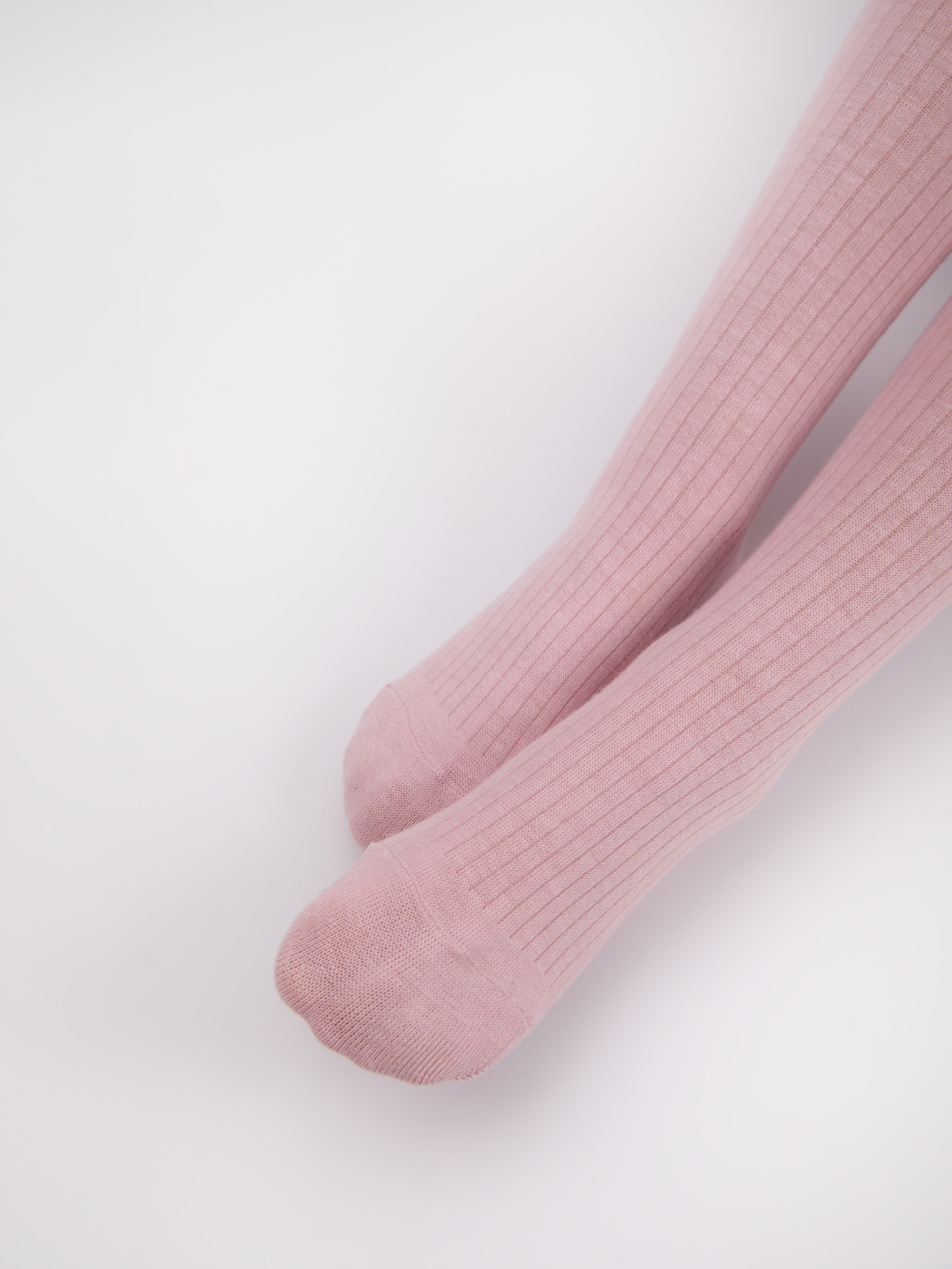 Колготки. Фотостудия предметной и модельной съёмки для маркетплейсов