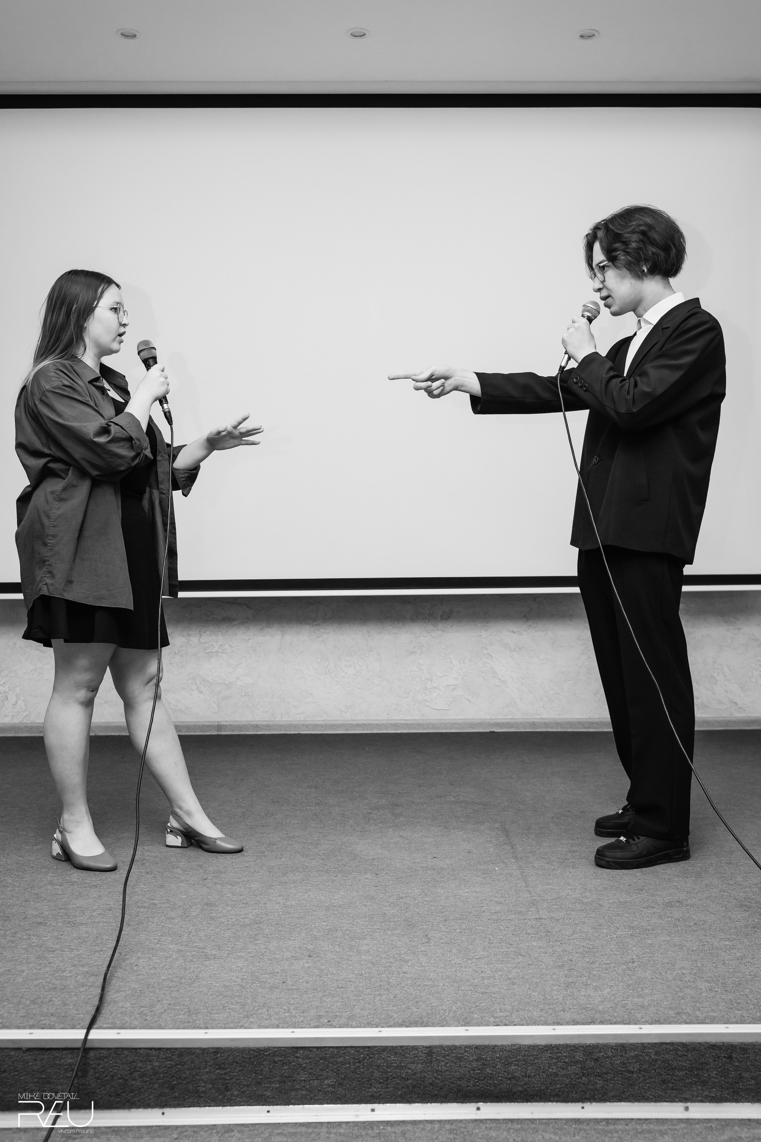 ВЫПУСКНОЙ ШКОЛЫ «Язык Для Успеха» 2023. Mike Dovetail | Портретный и репортажный фотограф