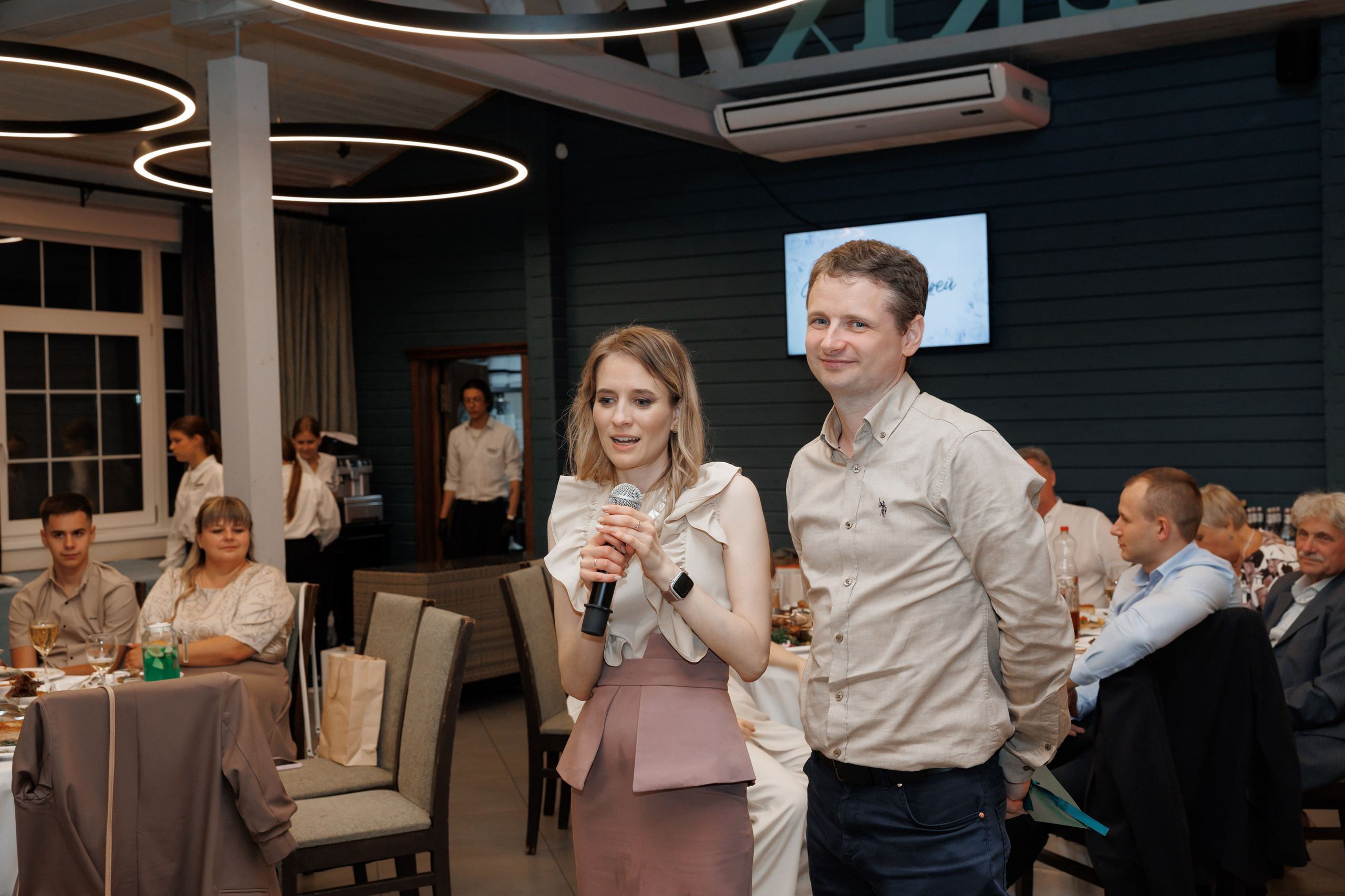 Регистрация в отеле Fish Point, ЗАГС Бутово, прогулка в Остафьево. Свадебный и репортажный фотограф (Москва, Королев и другие)