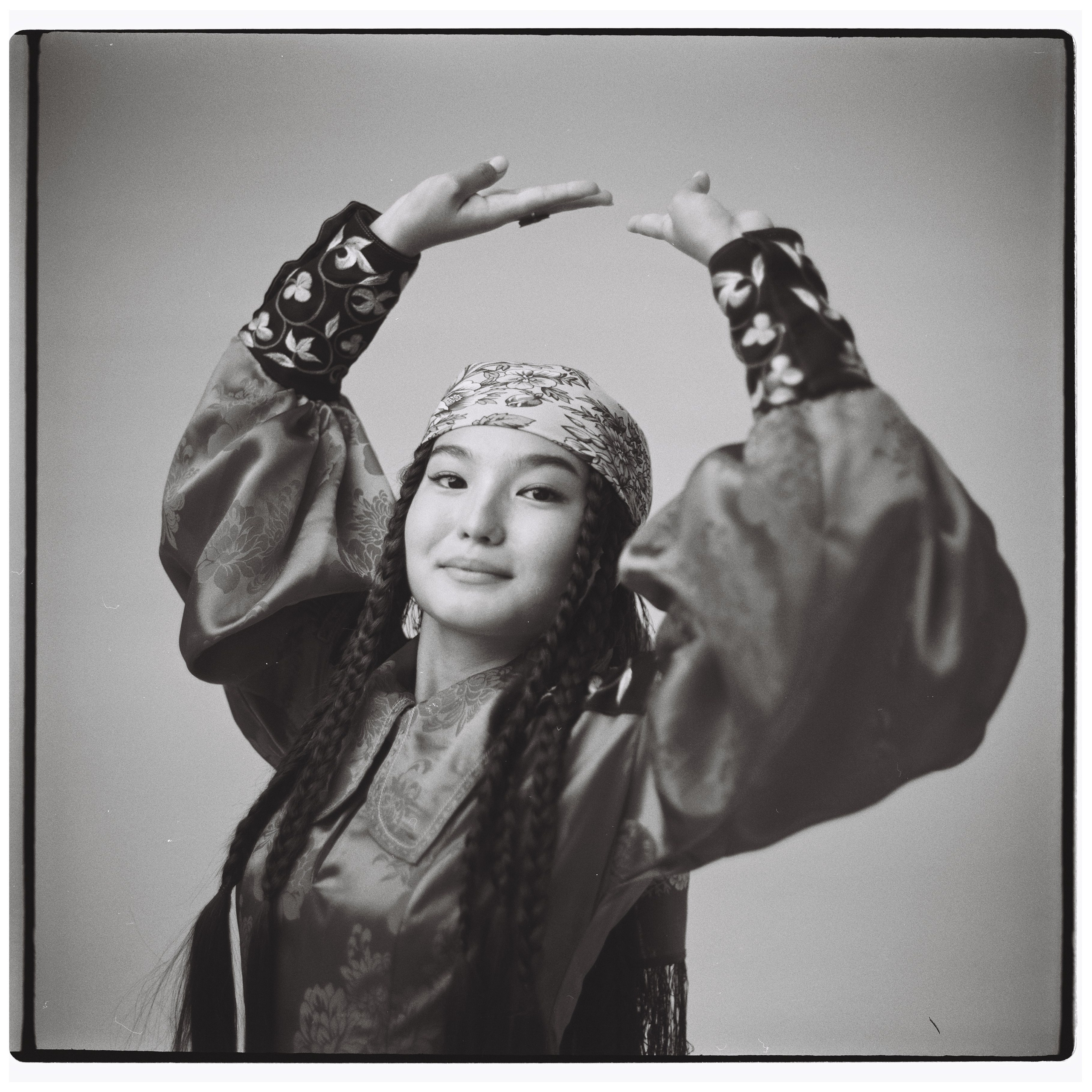 Аима (пленка 120 тип) / Iema (film 120). Фотограф Айдын Седип в Кызыле