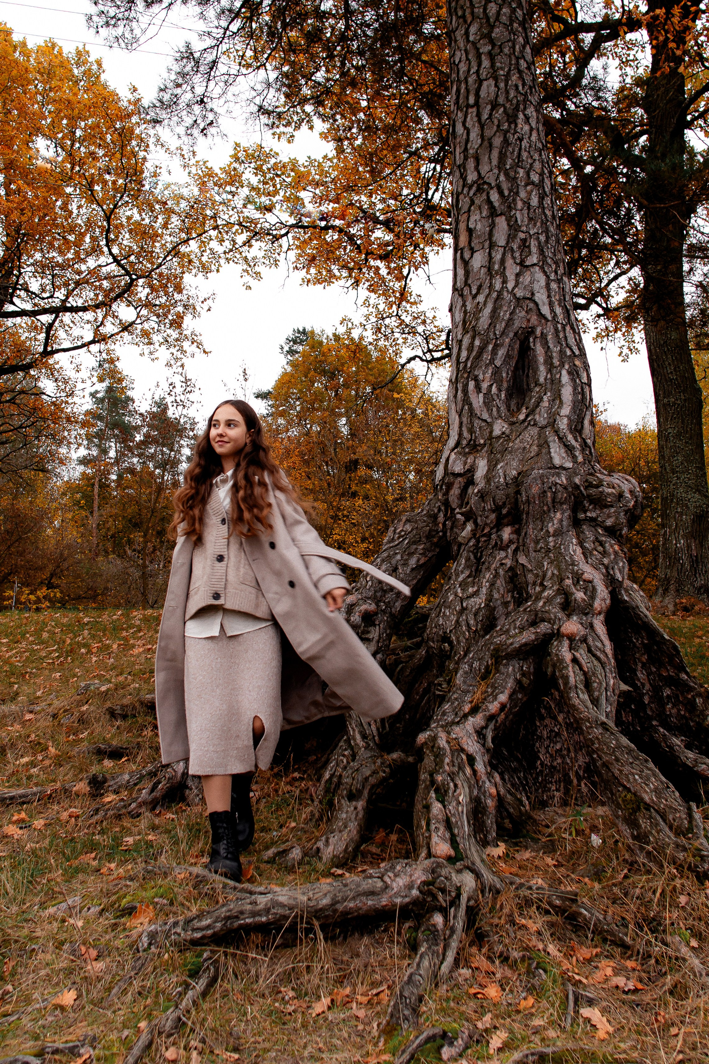 Осенняя фотосессия в Гомеле, семейная фотосессия в лесу, мама и сын, прогулка в лесу, фотосессия с собакой, осенний образ, лайф-стайл, семья, фотограф Гомель