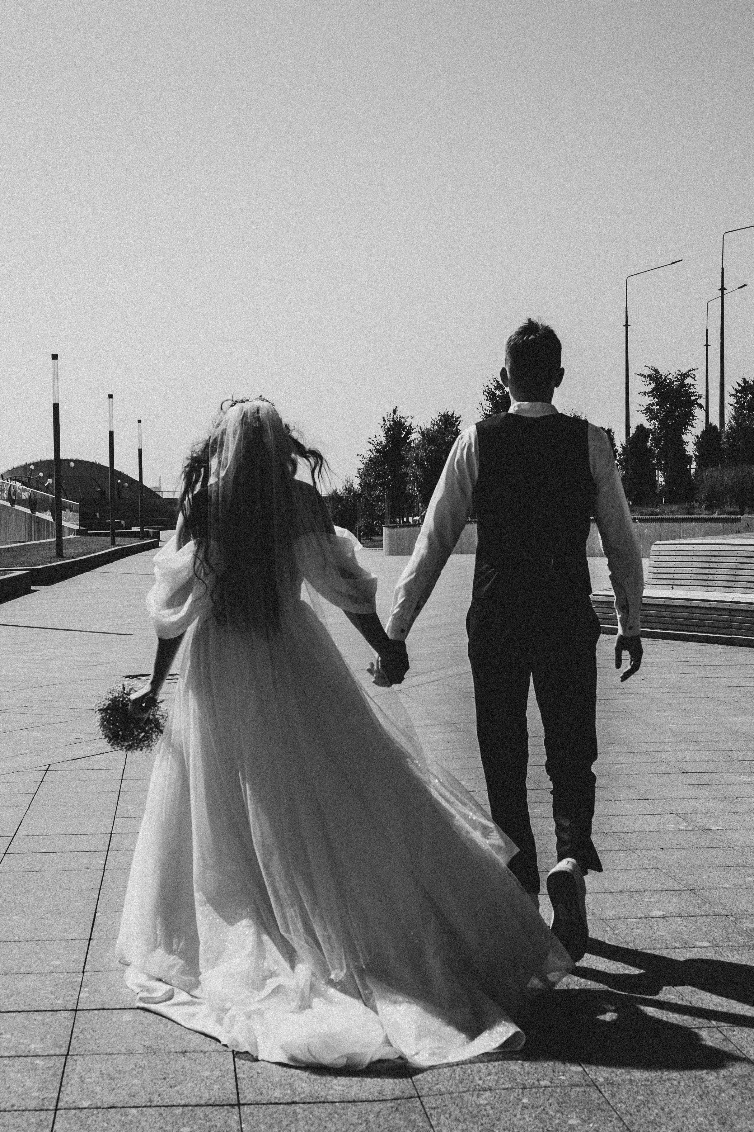 СВАДЕБНАЯ СЬЕМК В ПАРКЕ 300-ЛЕТИЯ. Профессиональный фотограф, Санкт-Петербург — Виктория Богомолова