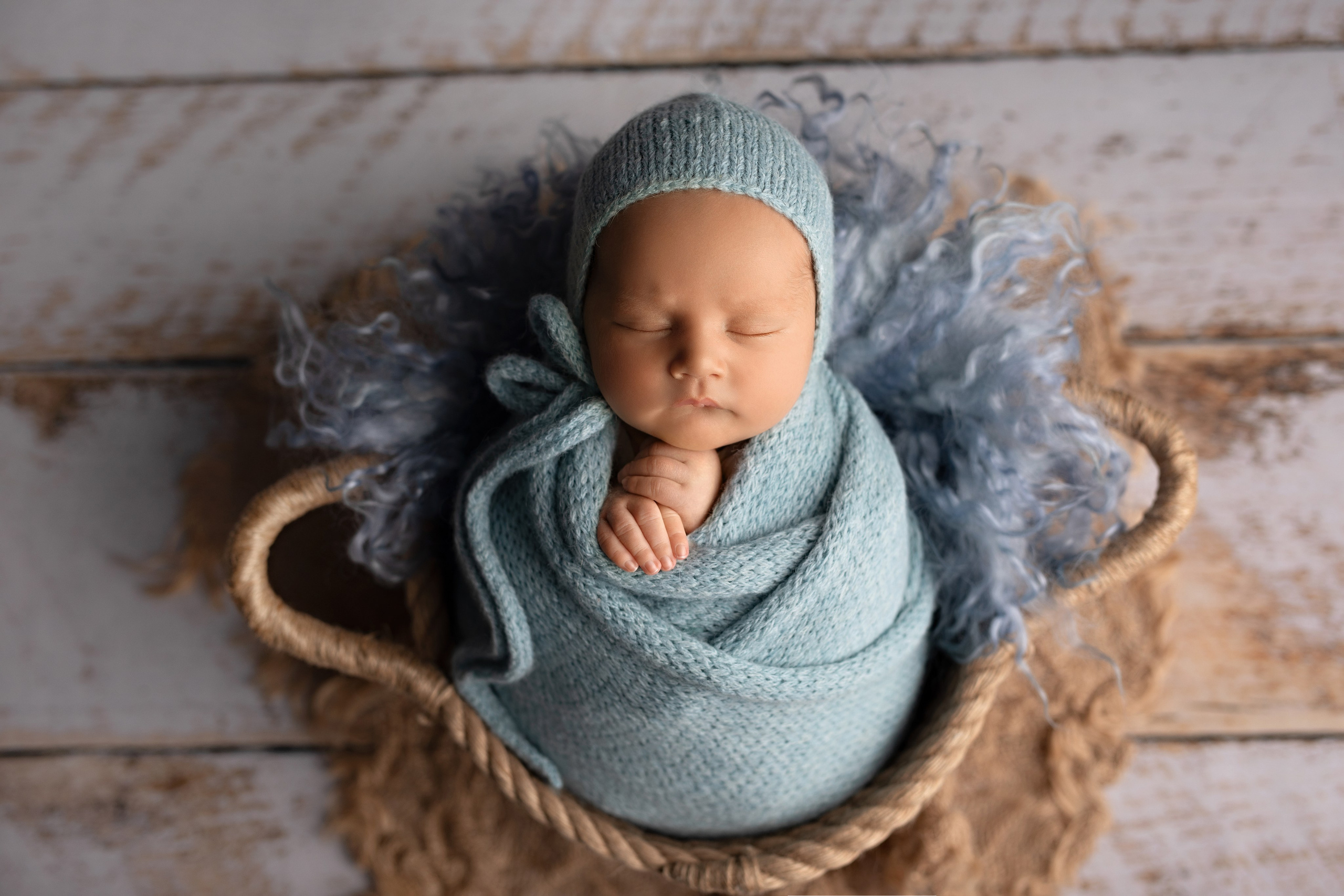 НОВОРОЖДЁННЫЕ. Фотограф новорожденных ньюборн в Новосибирске