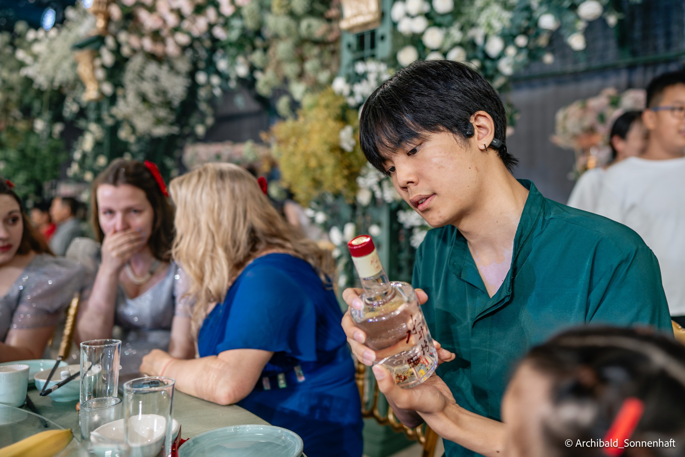 Chinese Wedding in China. Photographer in Guangzhou, China. Archibald Sonnenhaft