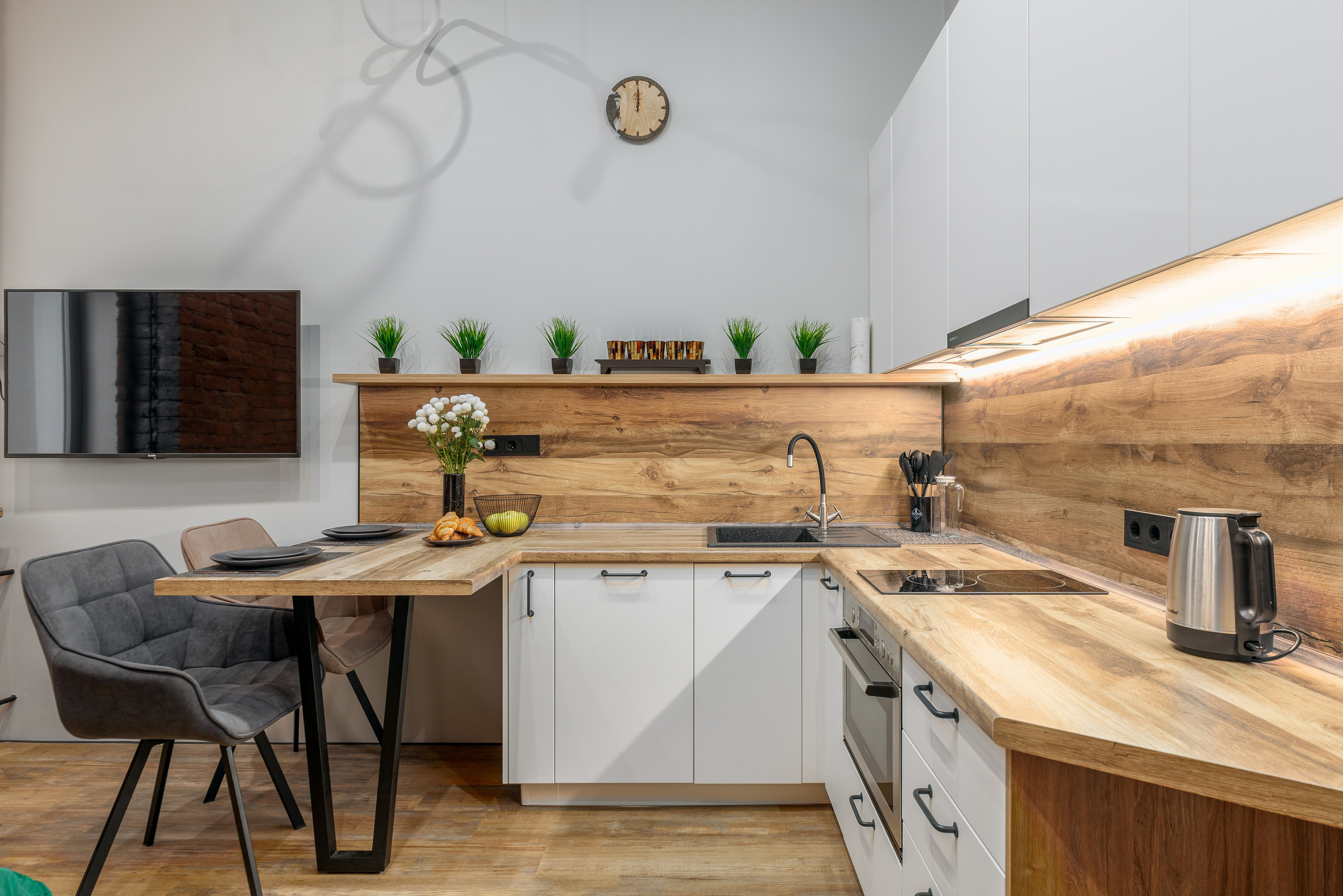 Двухэтажная студия, Коломенская ул