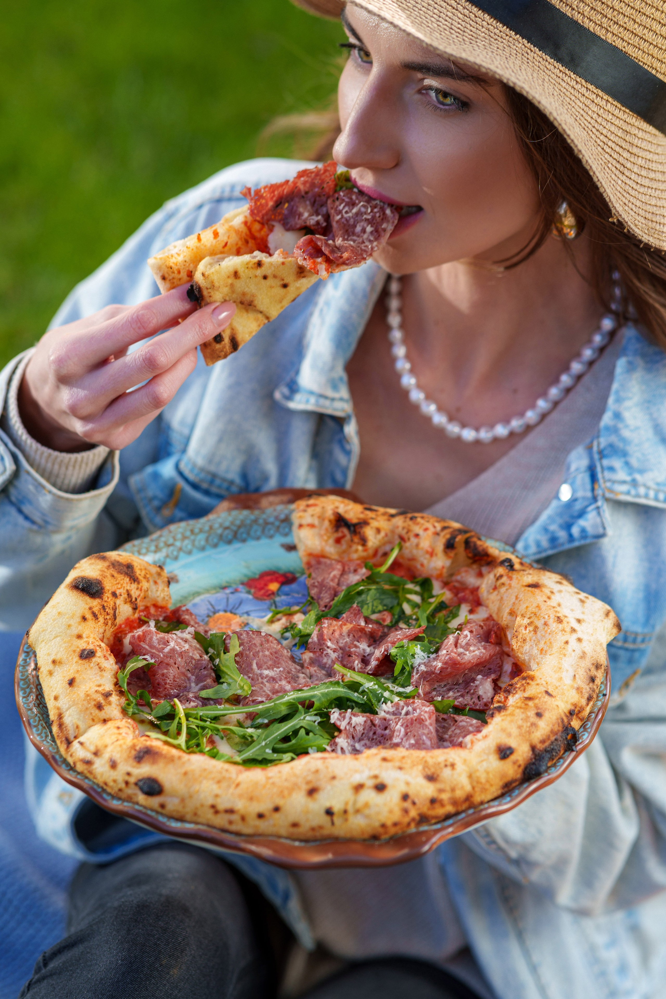 Коммерческая food-фотосъёмка в Алматы для соцсетей и маркетплейсов