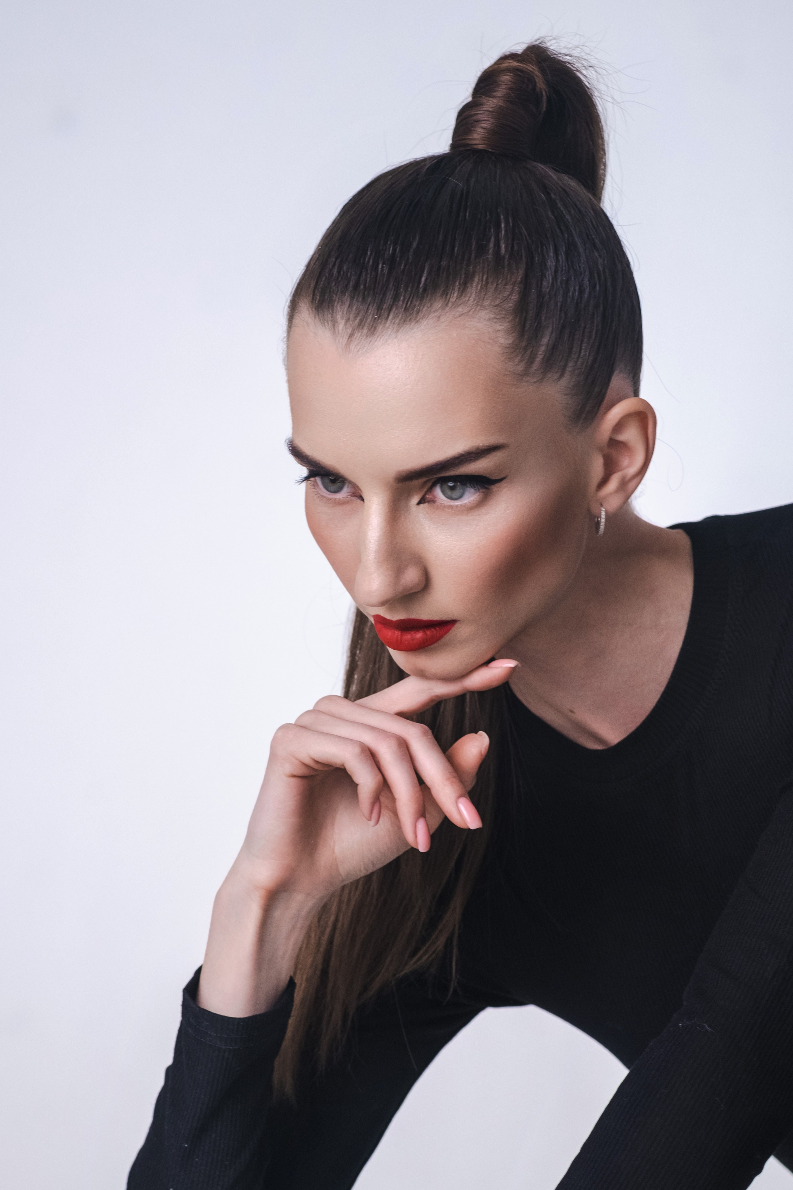 Портретная съёмка для сайта и соцсетей в Алматы