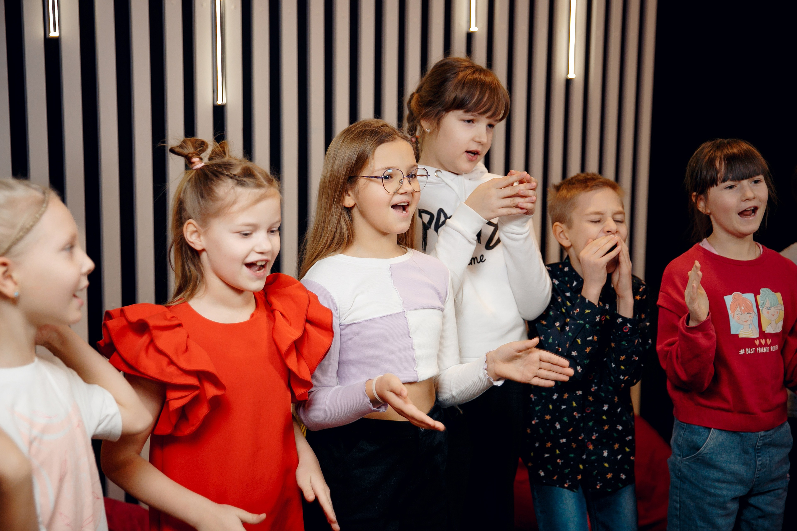 День рождения в «Медиарум». Ваш репортажный фотограф Артемий Антонов