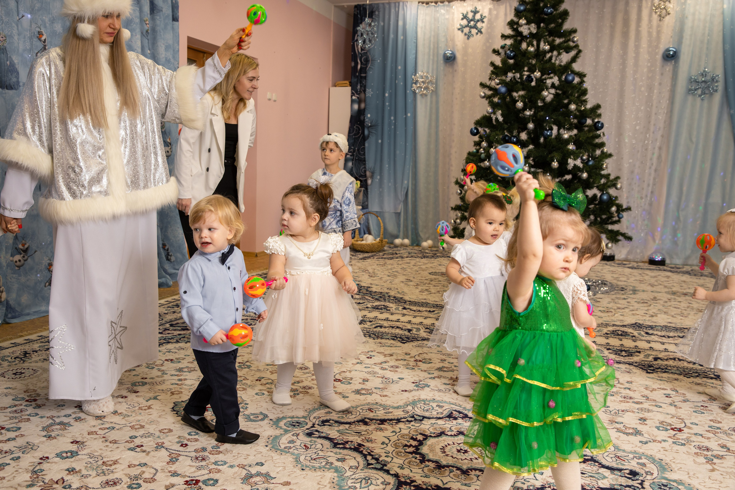 Новогодний утренник Успех. Фотограф в Железнодорожном и Балашихе