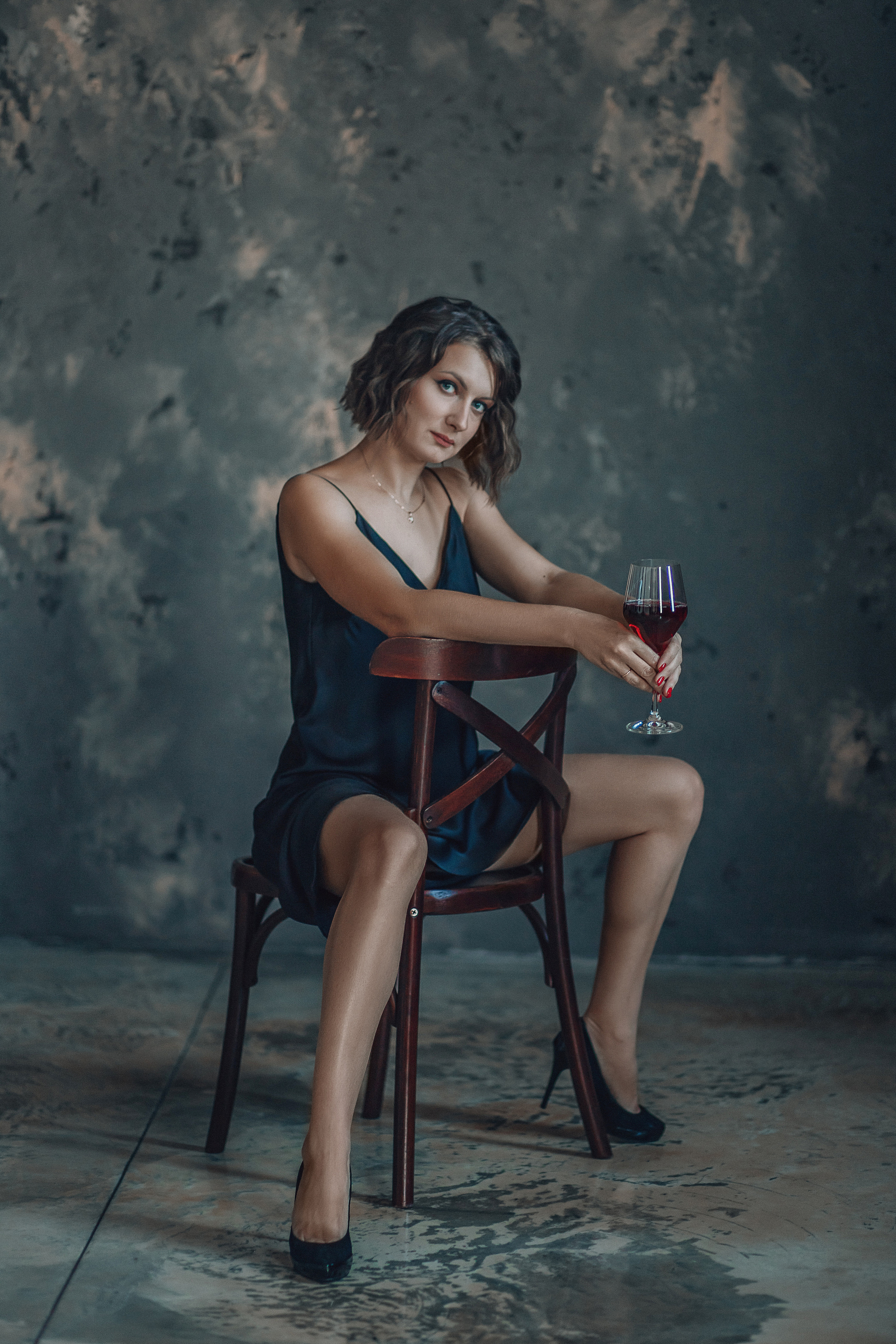 Стиль и женственность в Moon. Детский и семейный фотограф в Красноярске Юлия Бирюкова