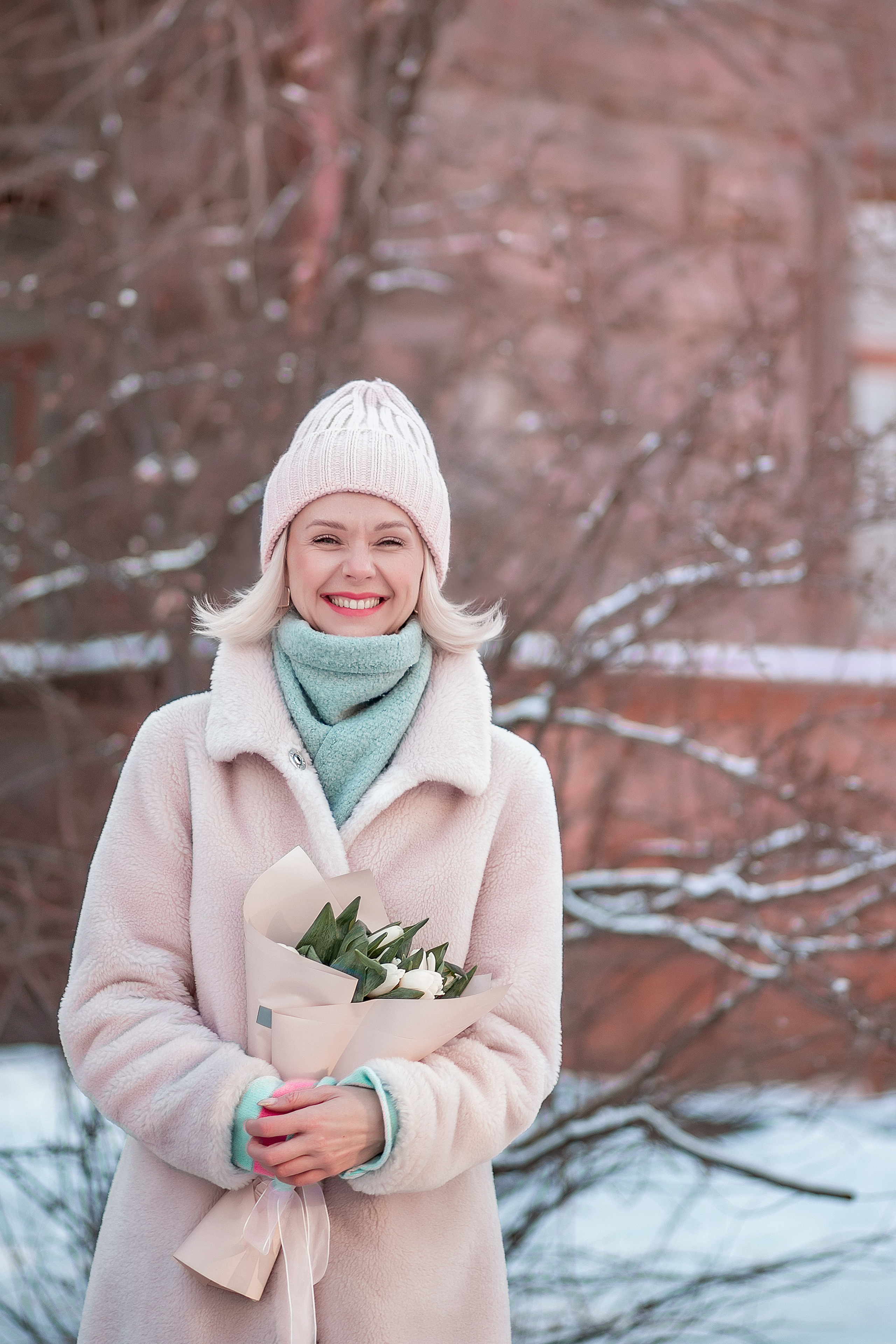 Снежная фотопрогулка в Центре. Детский и семейный фотограф в Красноярске Юлия Бирюкова