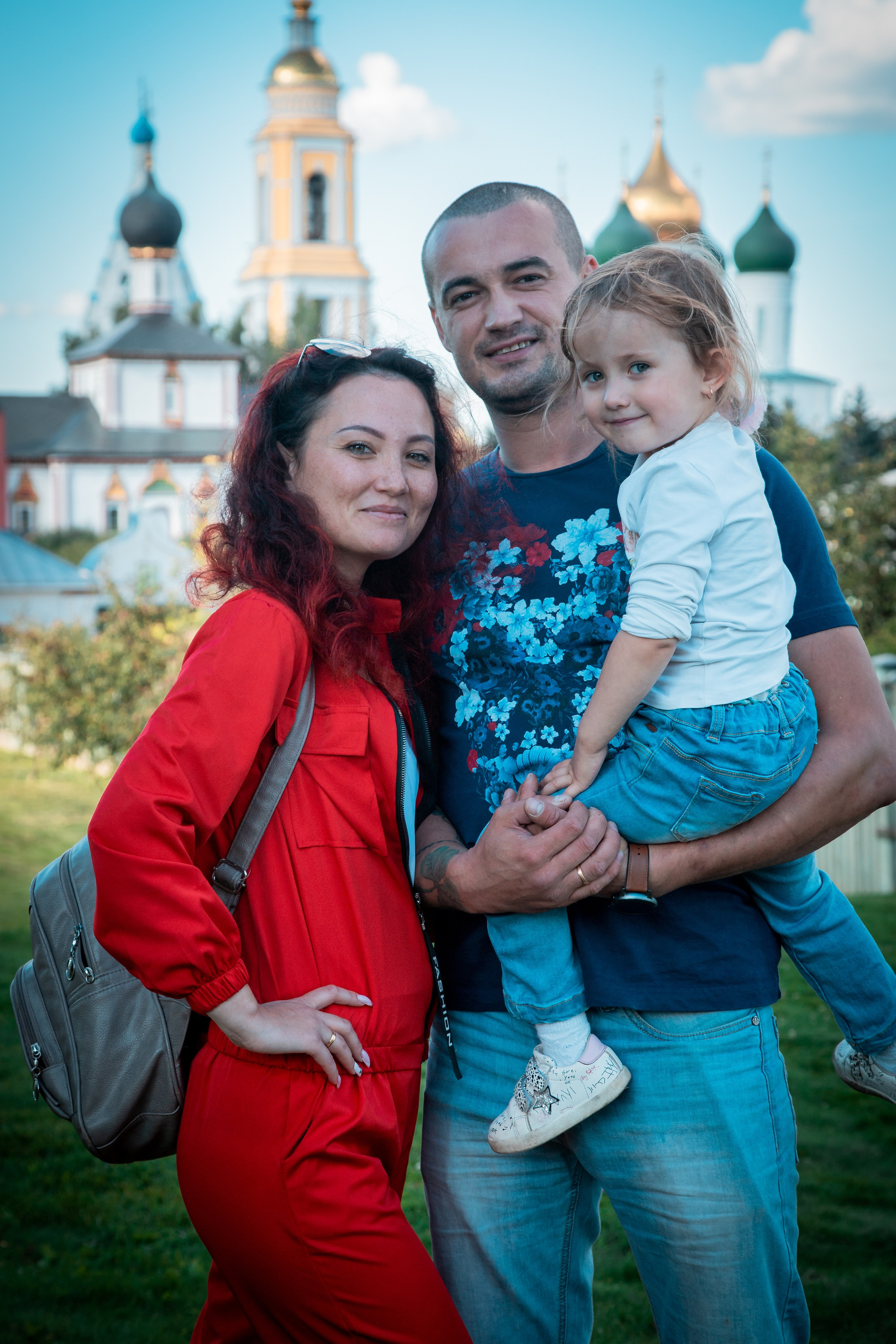 Большая компания. Команда фотографов и дизайнеров в Егорьевске