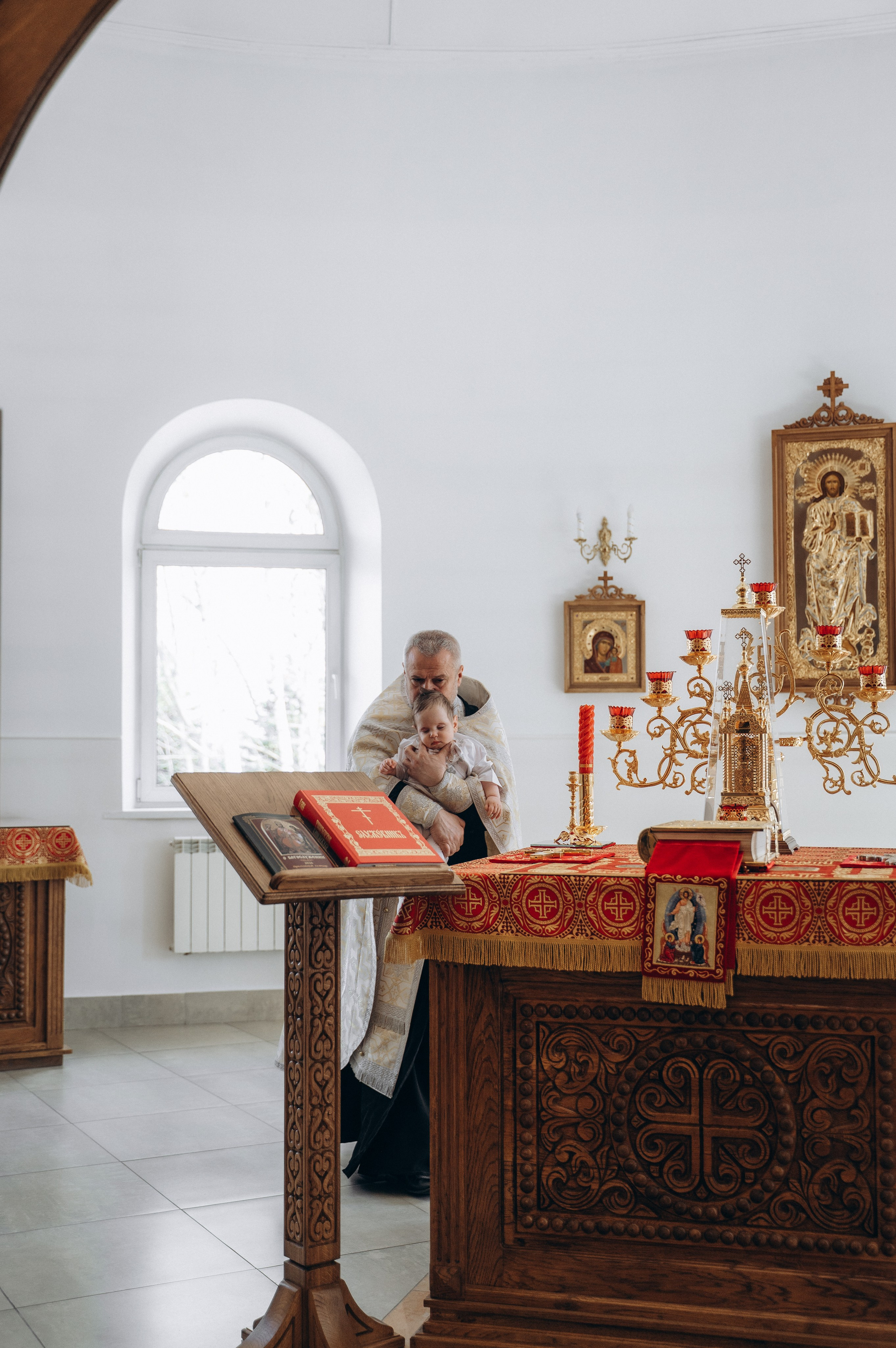 Крещение Мирона (Храм Преображения Господня). Семейный фотограф в Минске Дарья Дреко