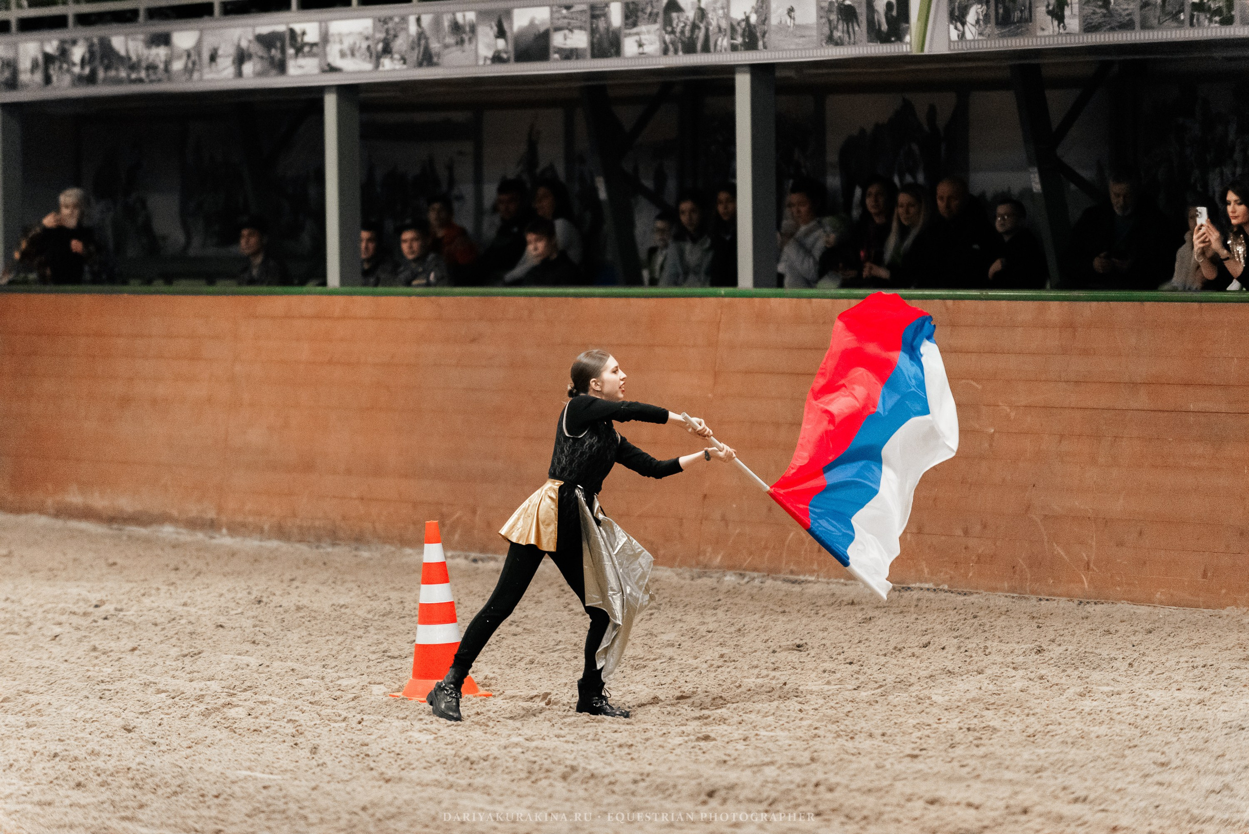 Конное представление «Дыхание Звёзд». Конный фотограф Куракина Дарья • Фотосессии с лошадьми