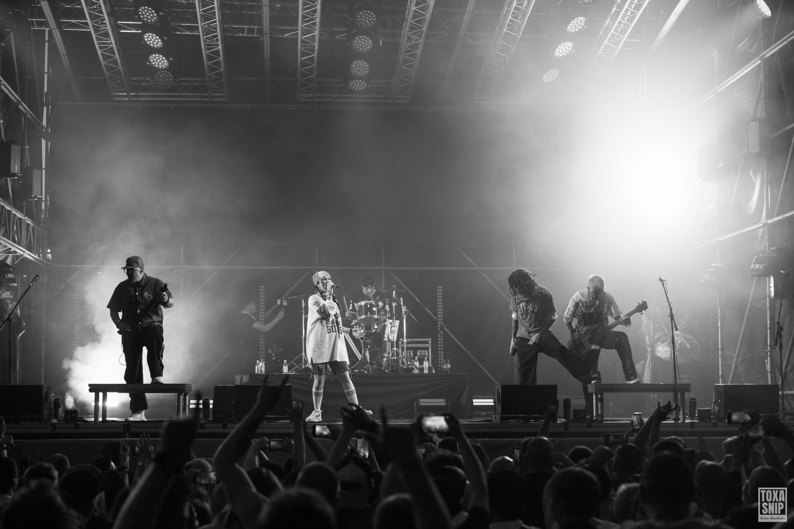 Концерт группы СЛОТ / ОЛДСКУЛЫ СВЕЛО в Москве. Toxasnip Photo | Anton Maslenkin