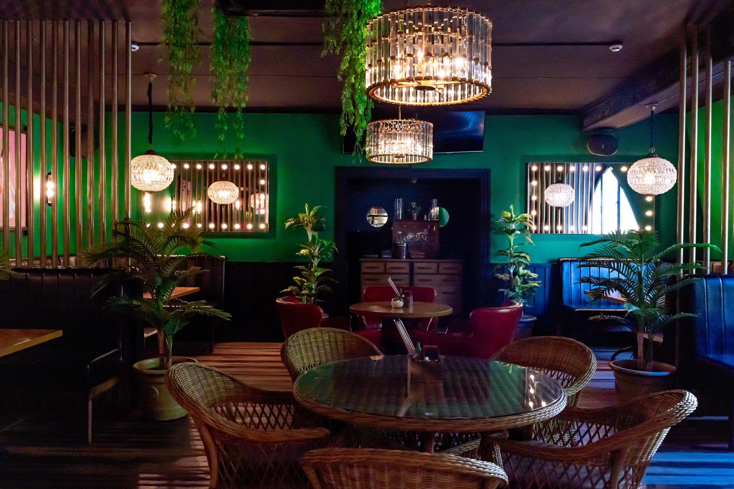 Ресторан Wok Bangkok на Розе Хутор. Репортажный фотограф в Красной Поляне и Сочи Павлюченко Екатерина