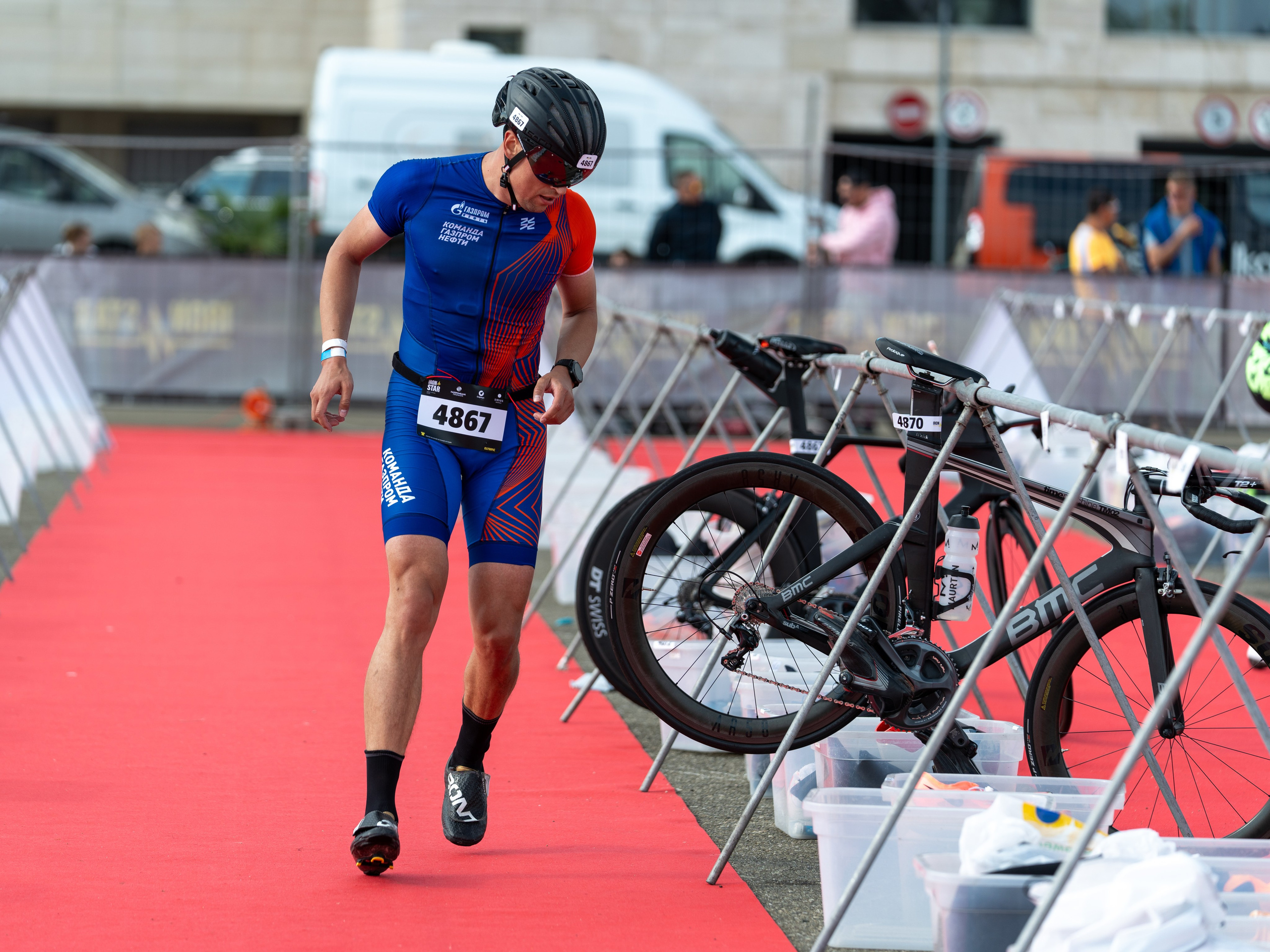 Фотоотчет партнерской интеграции для компании TELE2 на фестивале Ironstar. Репортажный фотограф в Красной Поляне и Сочи Павлюченко Екатерина