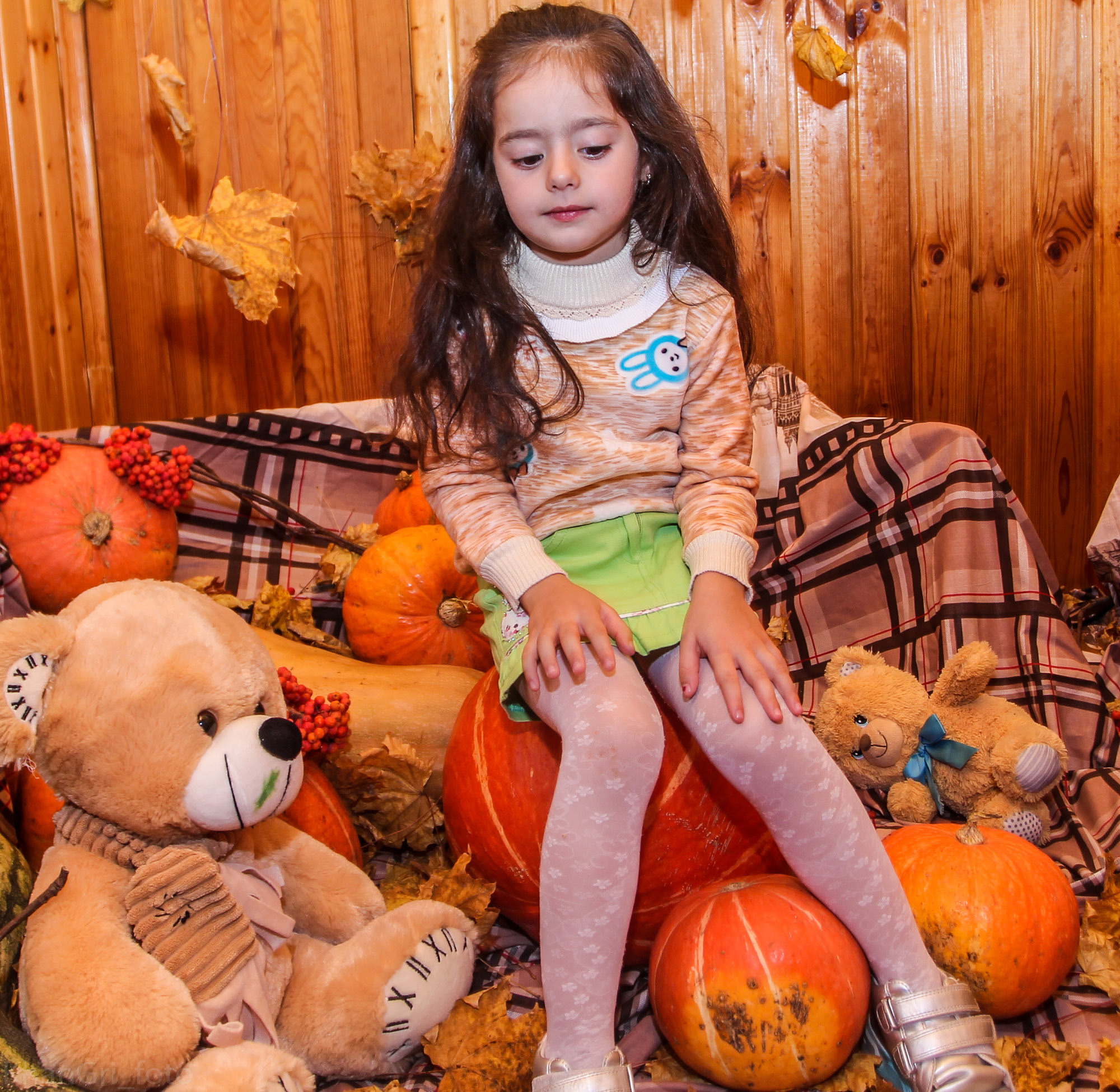 Фотосъемка маленькой Милены. Фотограф в Сергиевске Григорян Ханум