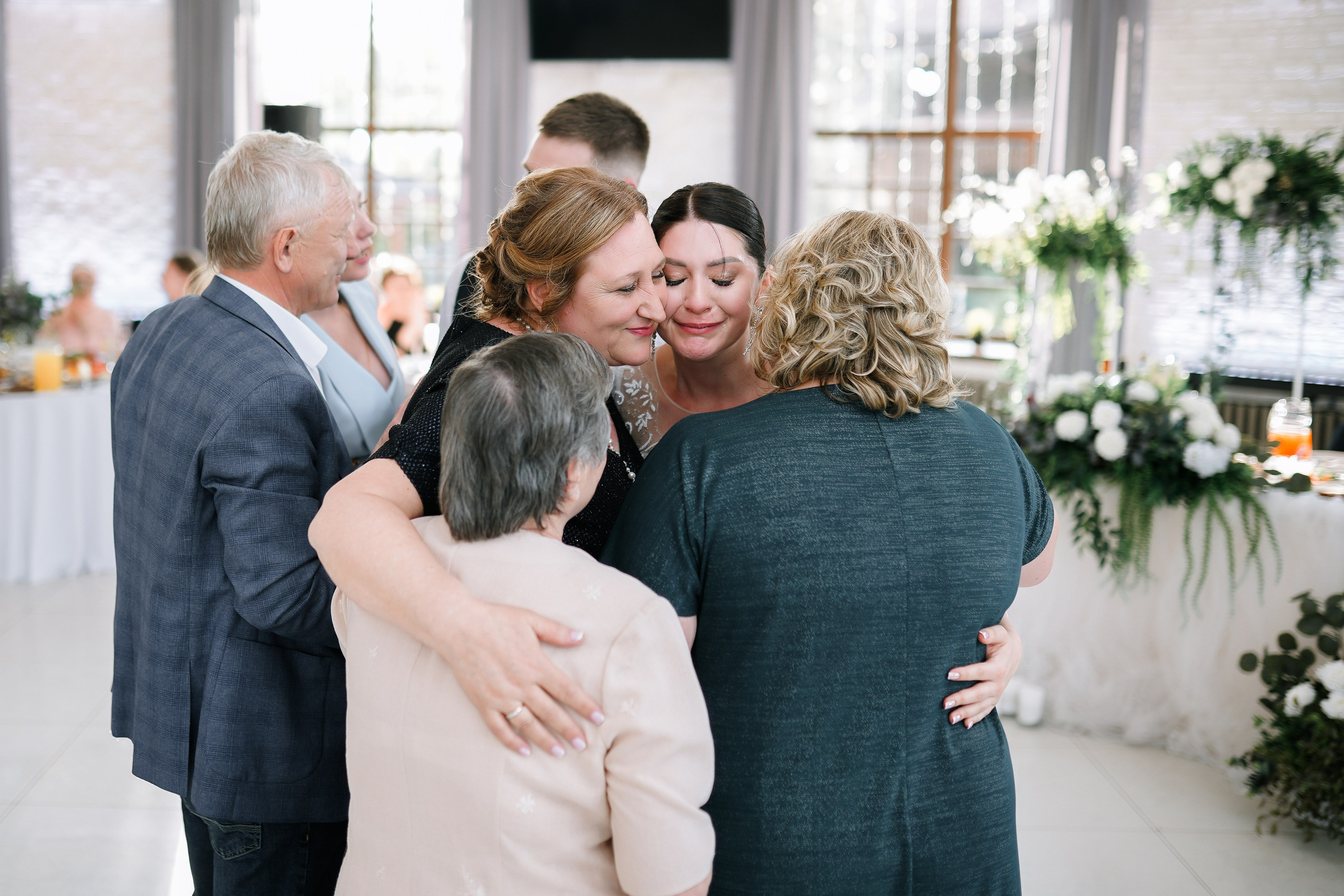 ARTYOM & ELENA. Свадебный фотограф в Санкт-Петербурге Харичева Анастасия